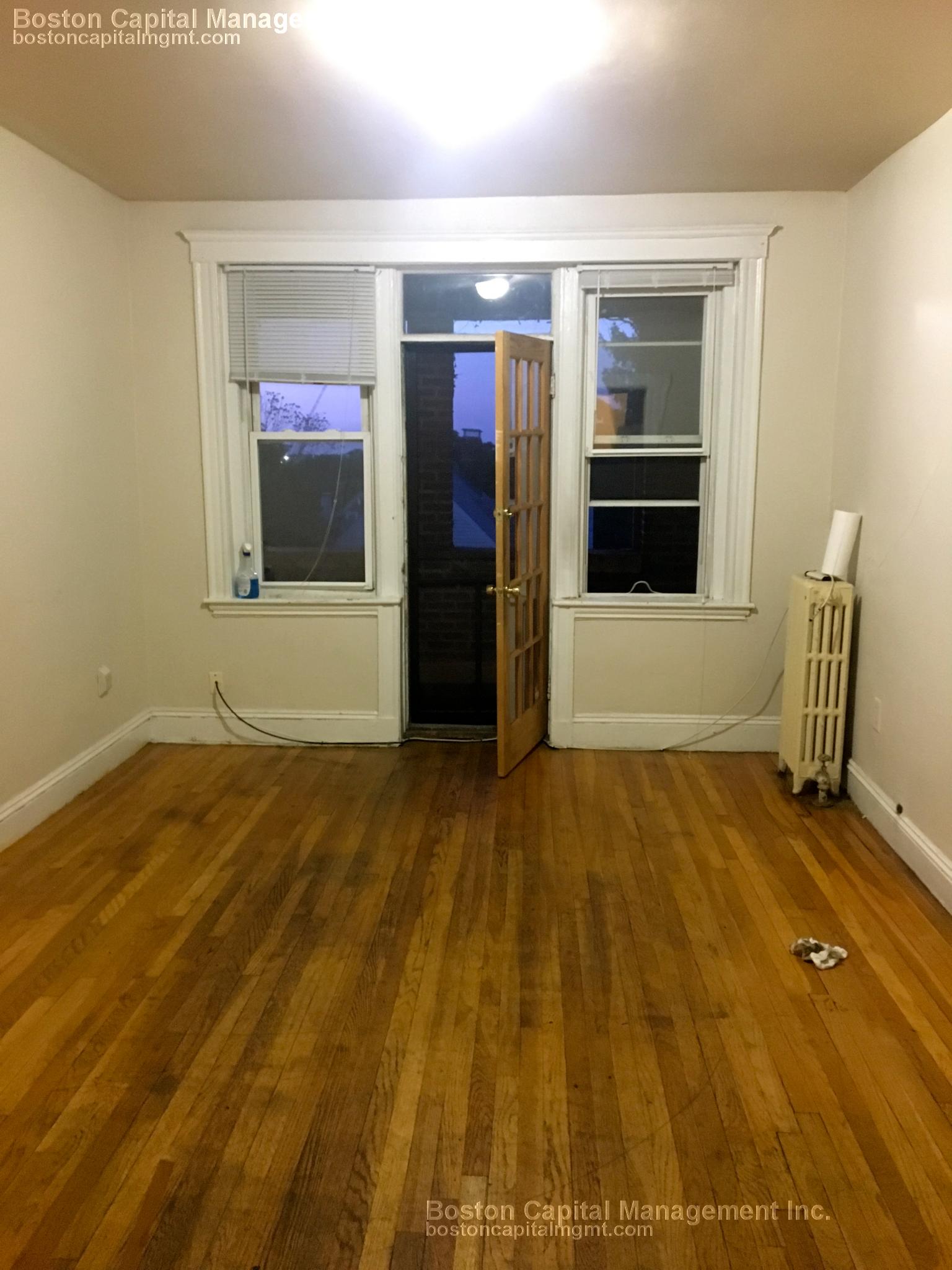 45 Ashford St, Allston