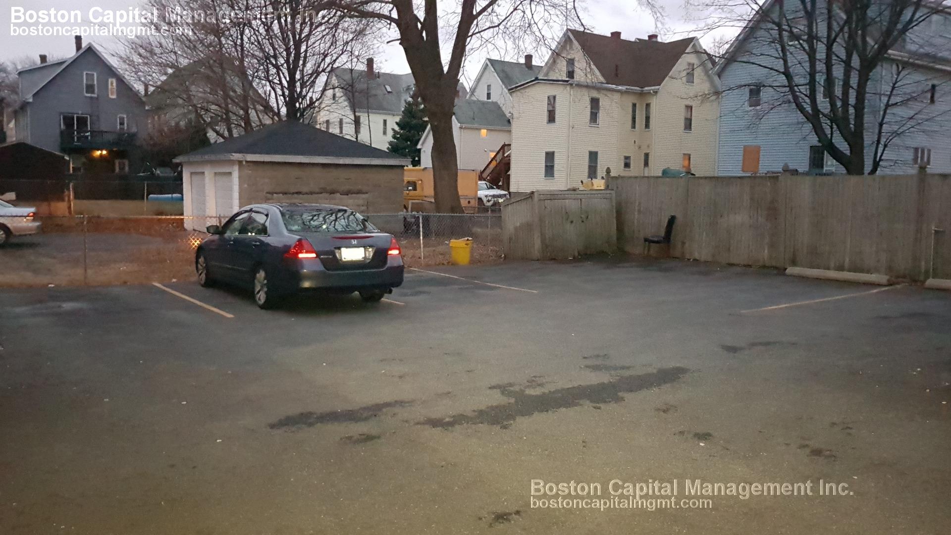 96 Irving St, Everett