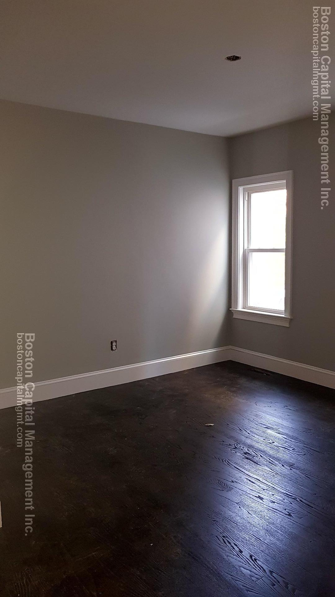Photos of apartment on Grant St.,Somerville MA 02145