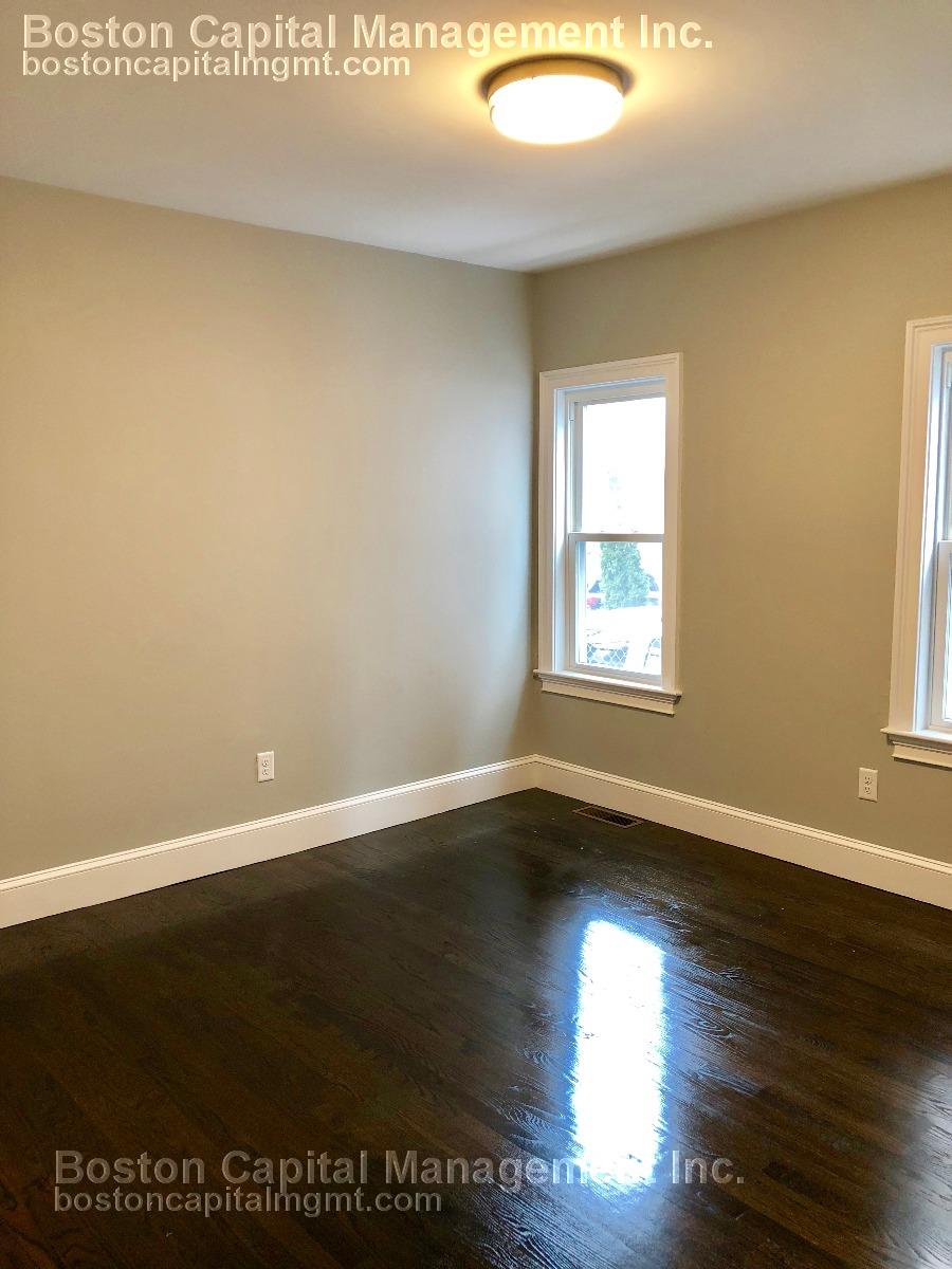 93 Grant St, Somerville