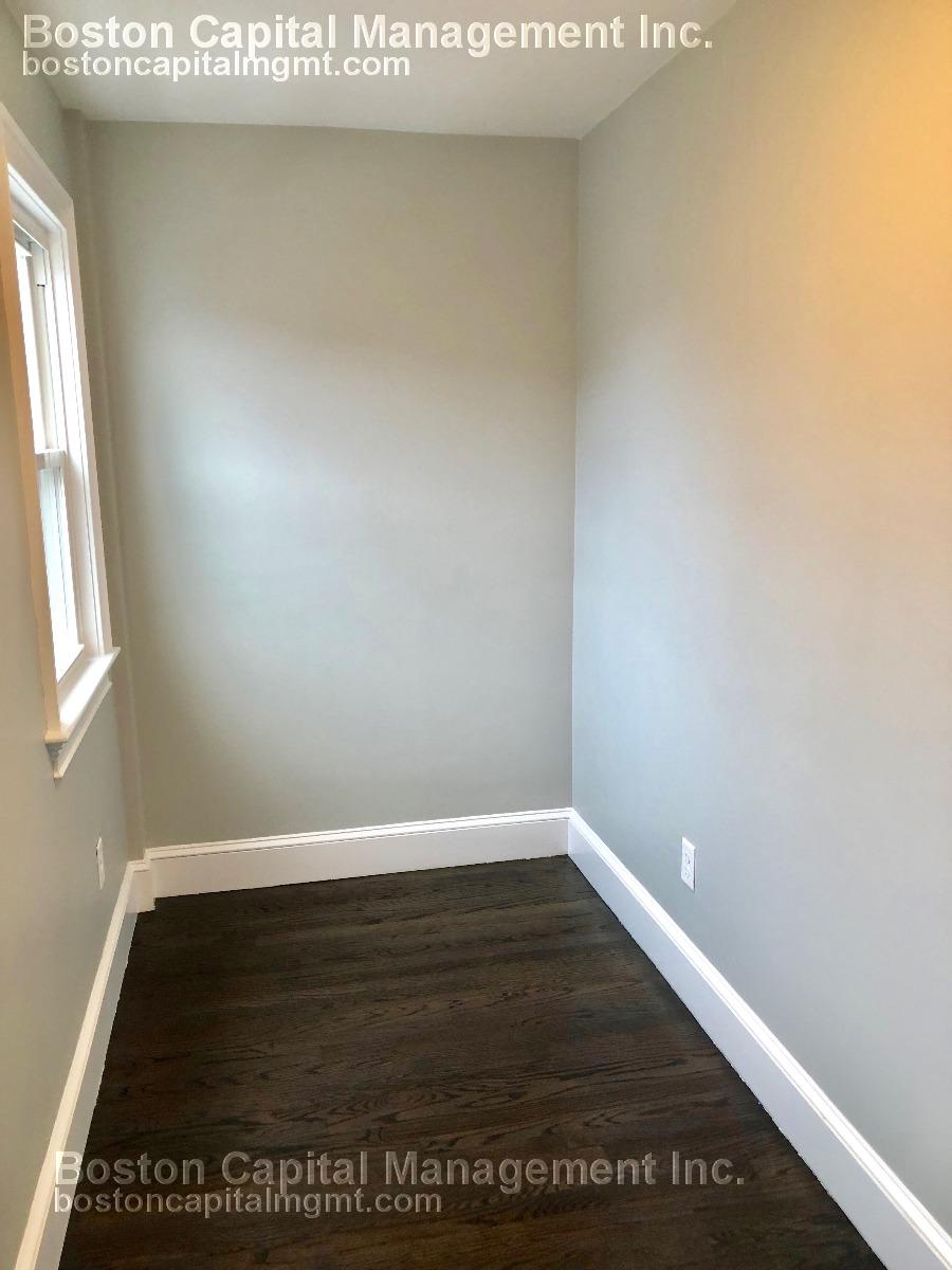 93 Grant St, Somerville