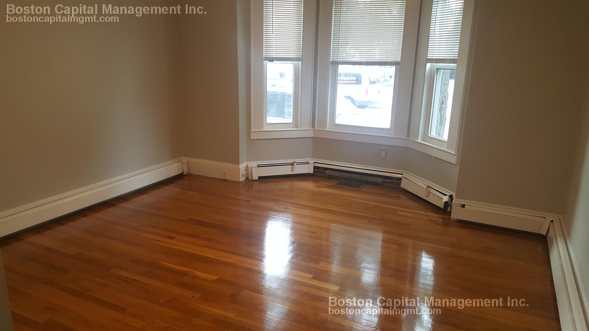 Photos of apartment on Salem St.,Malden MA 02148