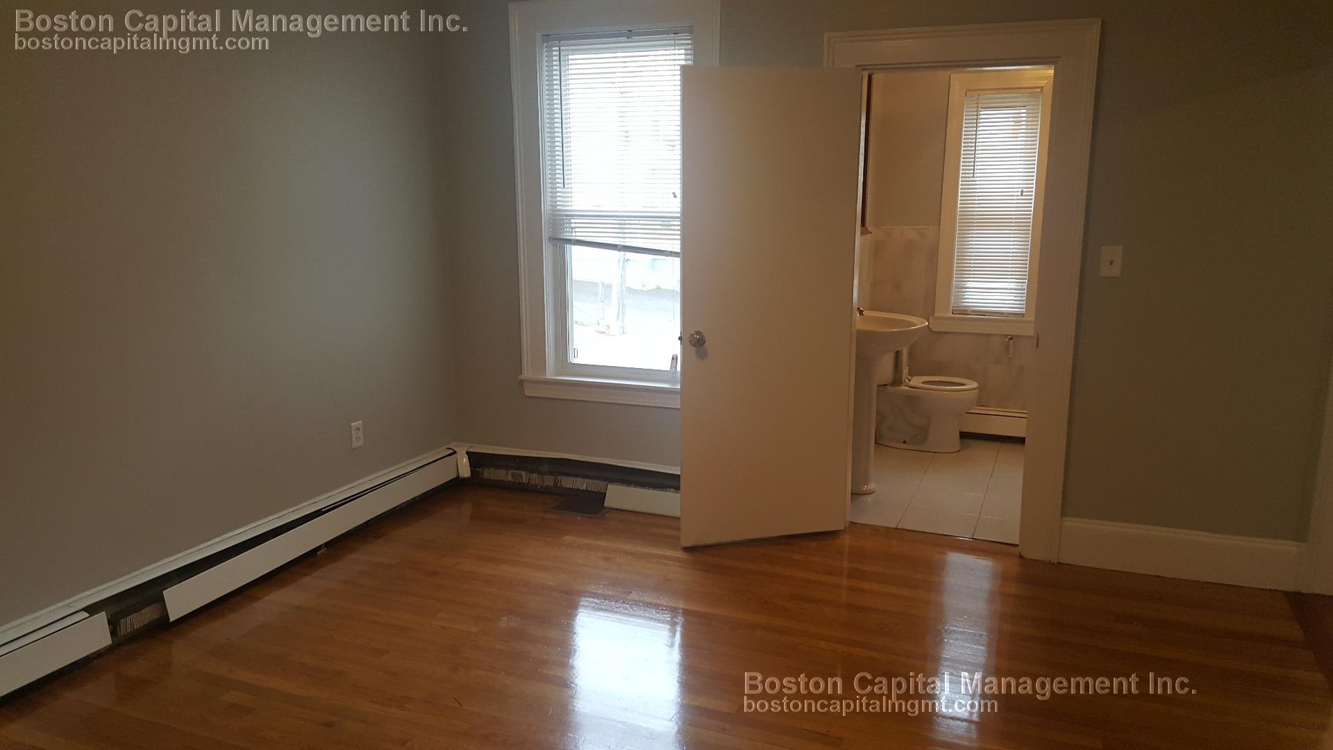 Photos of apartment on Salem St.,Malden MA 02148