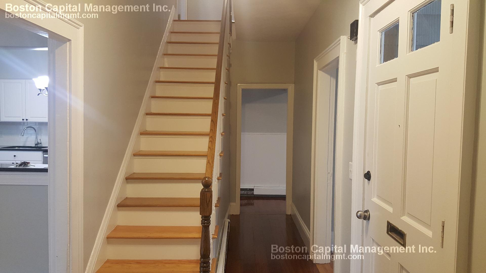 Photos of apartment on Salem St.,Malden MA 02148