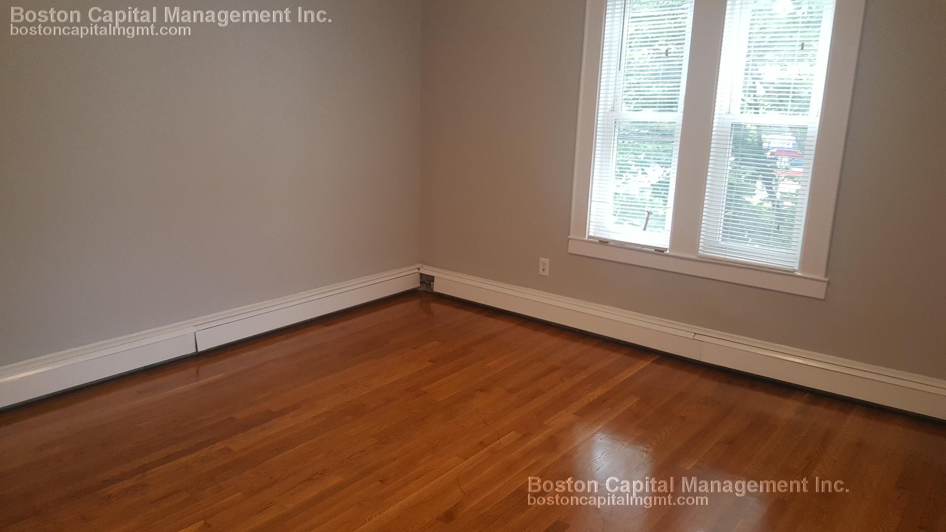 Photos of apartment on Salem St.,Malden MA 02148