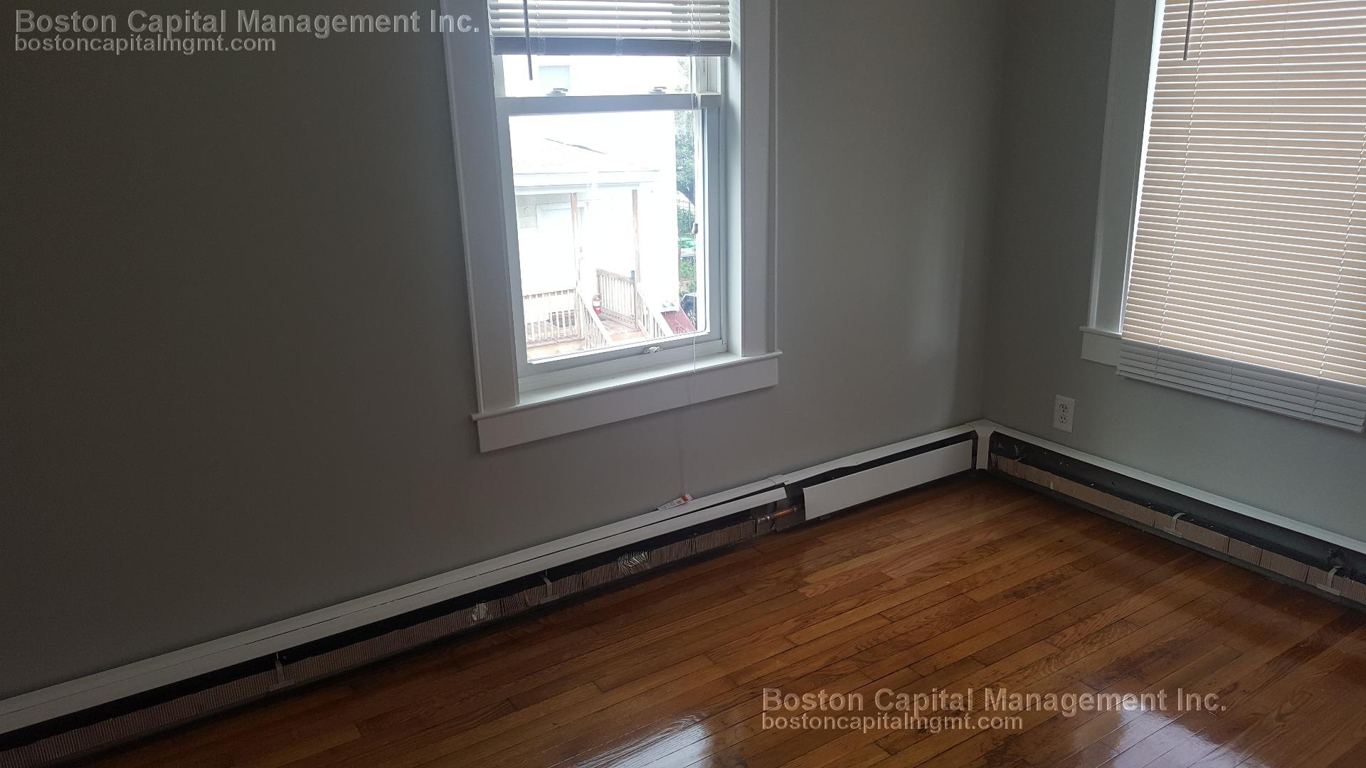 Photos of apartment on Salem St.,Malden MA 02148