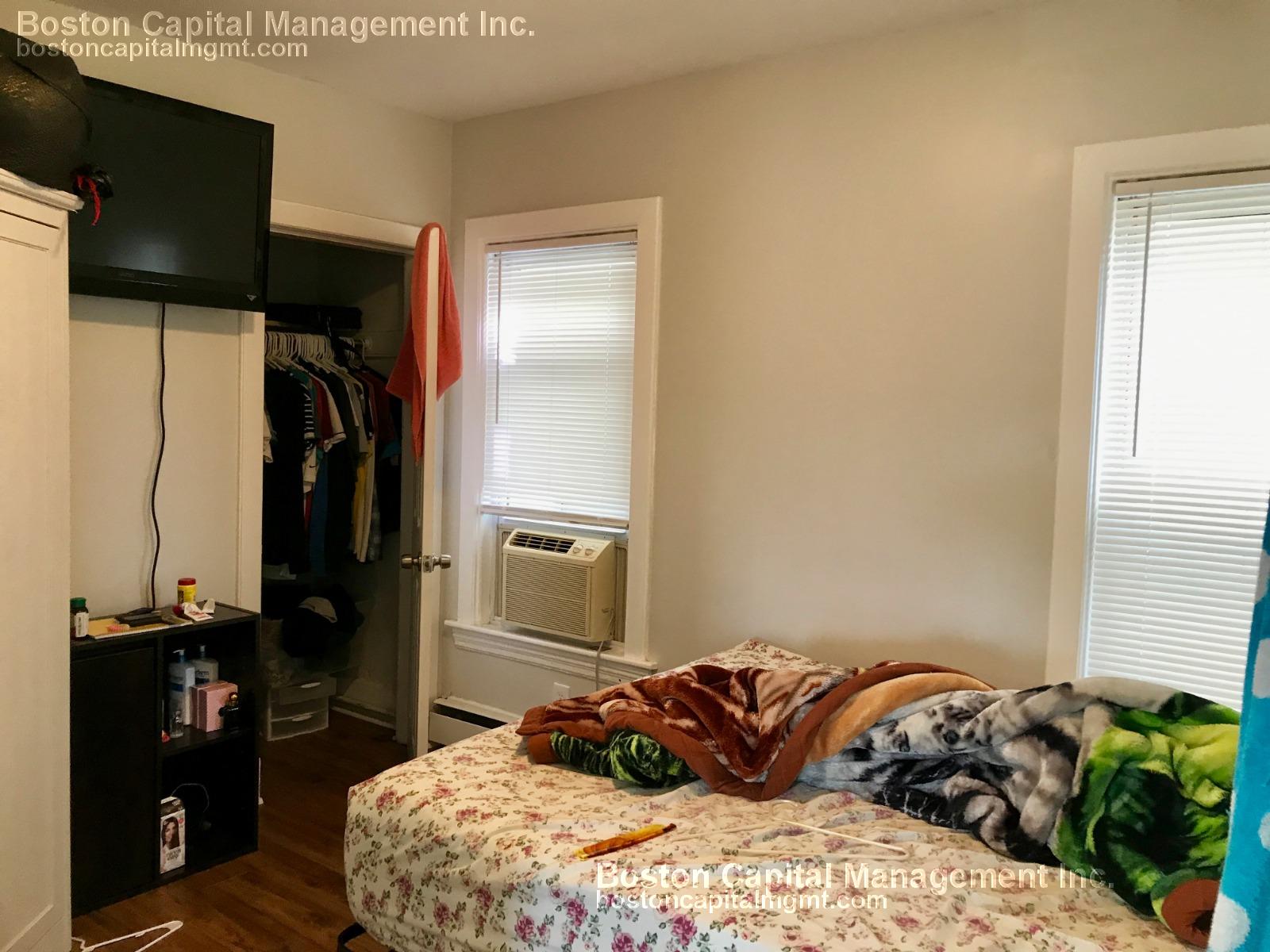 Photo 5 of Broadway Unit 5