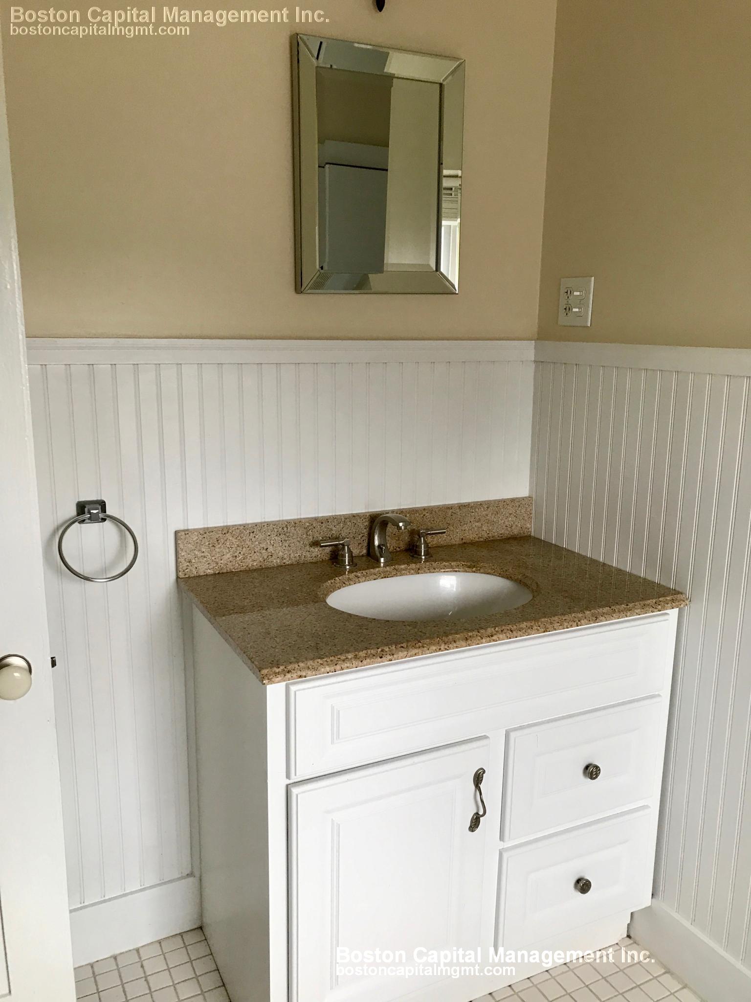 Photos of apartment on Main St.,Malden MA 02148