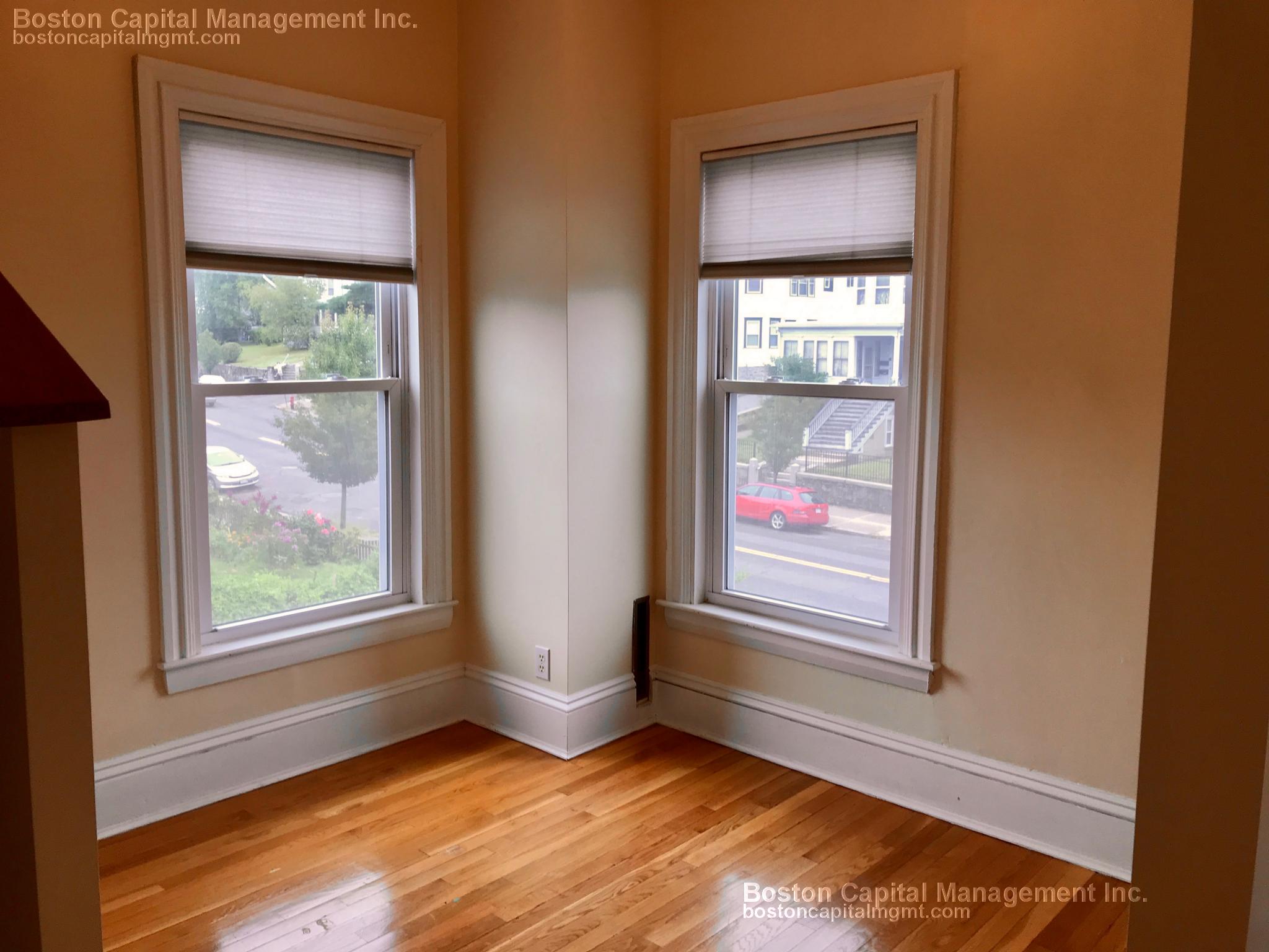 Photos of apartment on Main St.,Malden MA 02148
