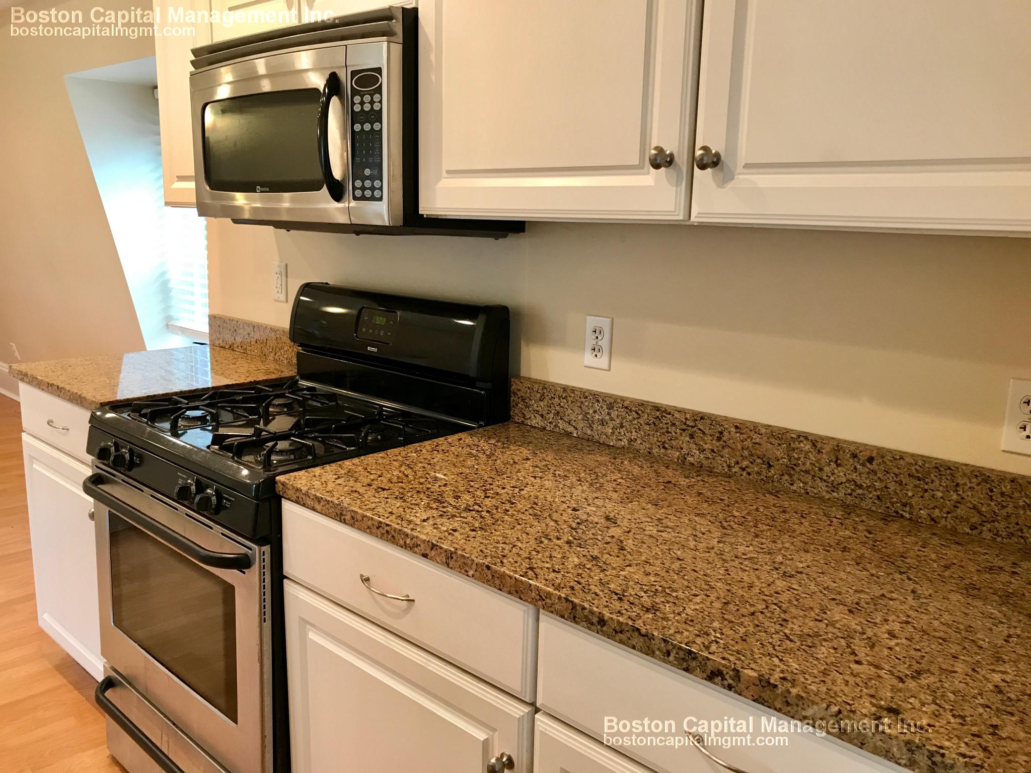 Photos of apartment on Main St.,Malden MA 02148