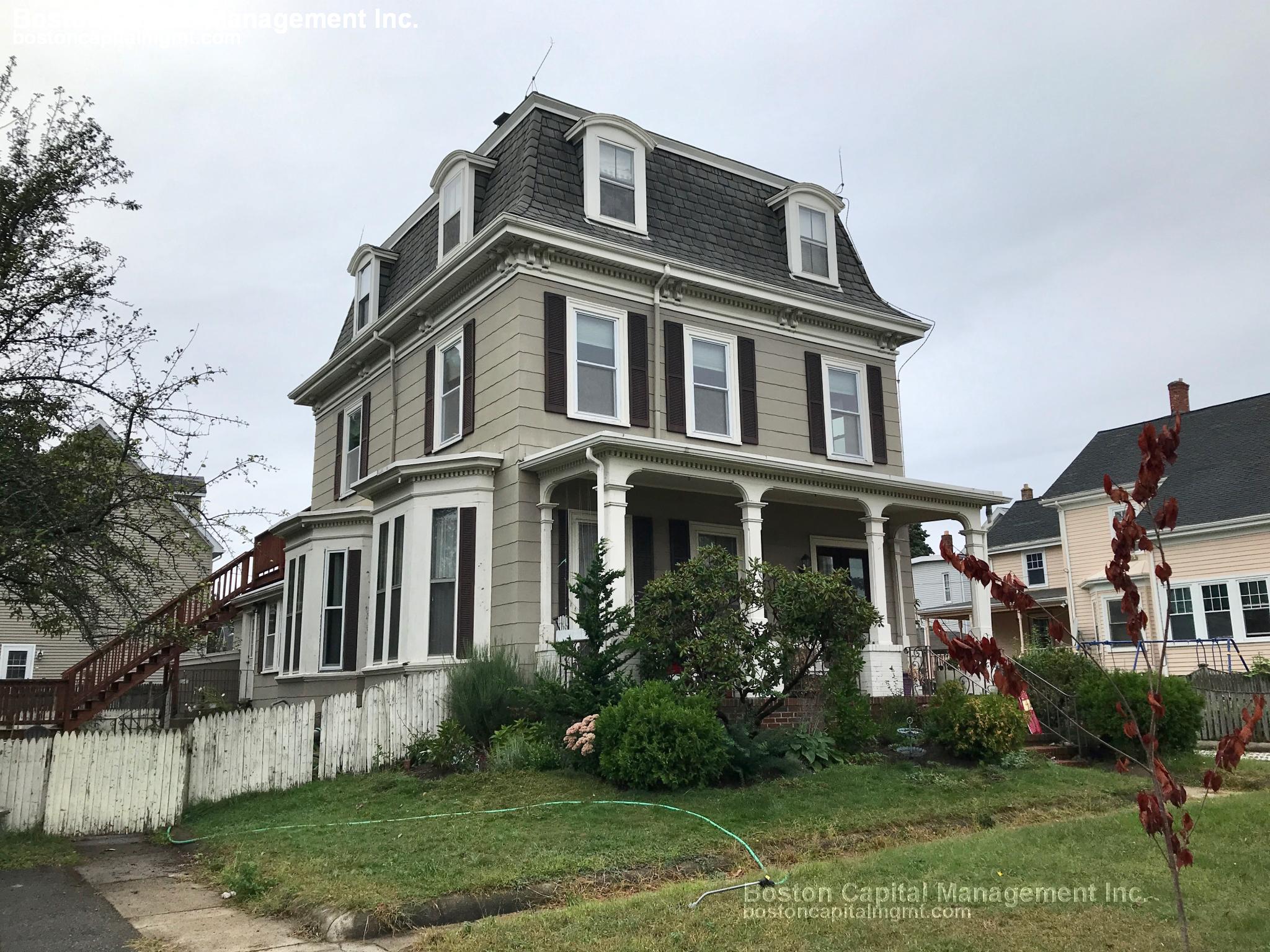 Photos of apartment on Main St.,Malden MA 02148