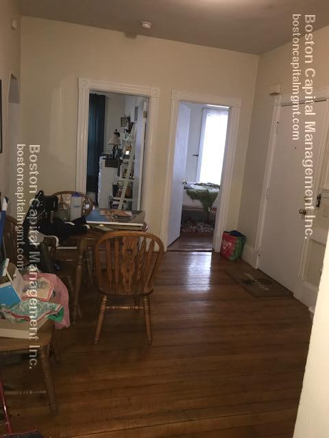 22 Royal St, Allston