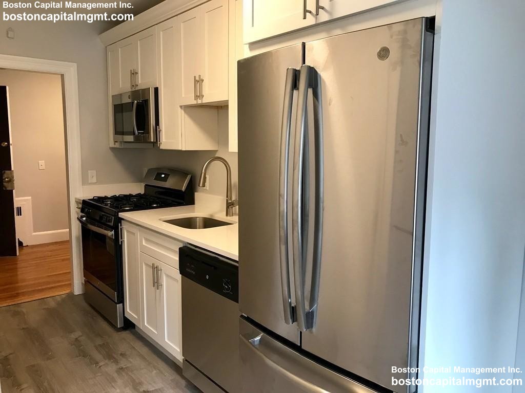 8 Mount Ida St, Newton Corner