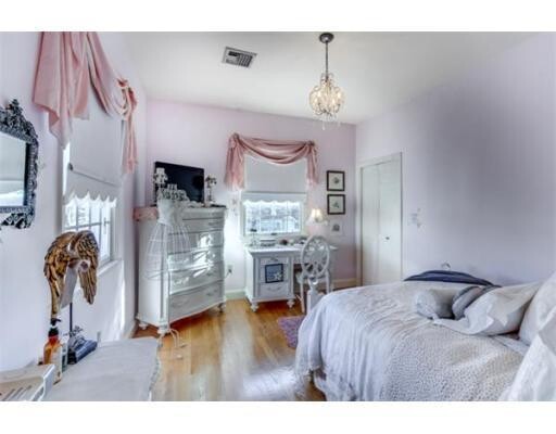 17 Webster St.