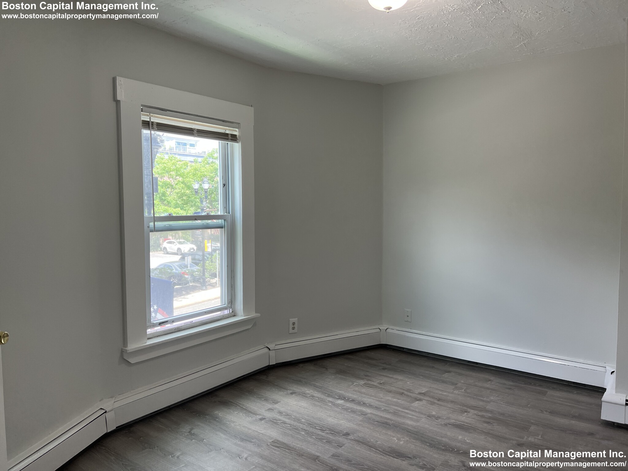 Photos of apartment on Broadway,Everett MA 02149