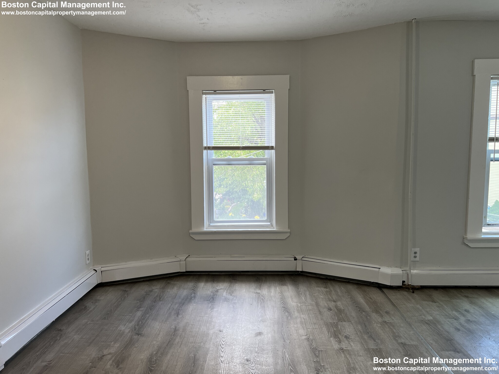 Photos of apartment on Broadway,Everett MA 02149