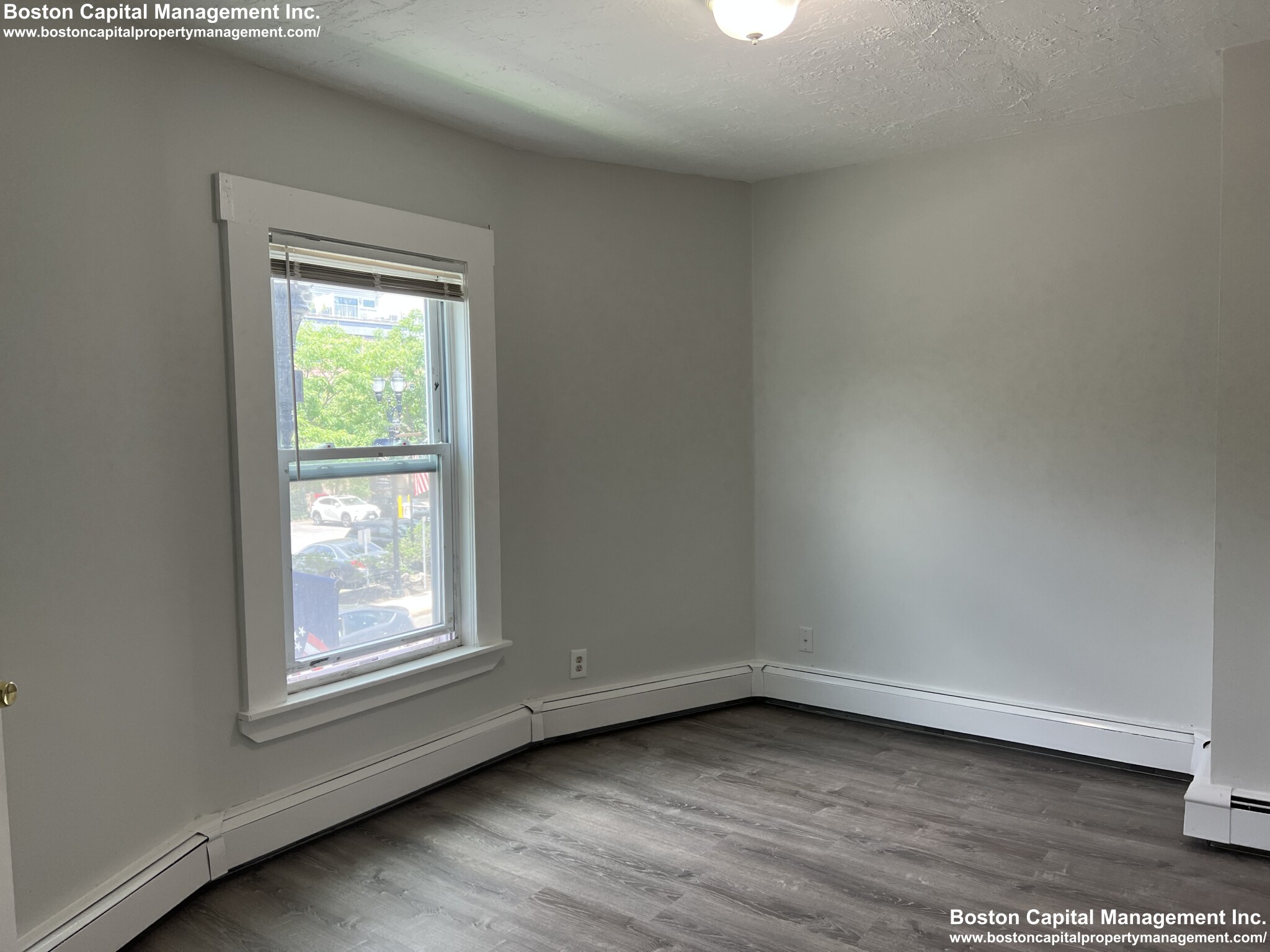 Photos of apartment on Broadway,Everett MA 02149