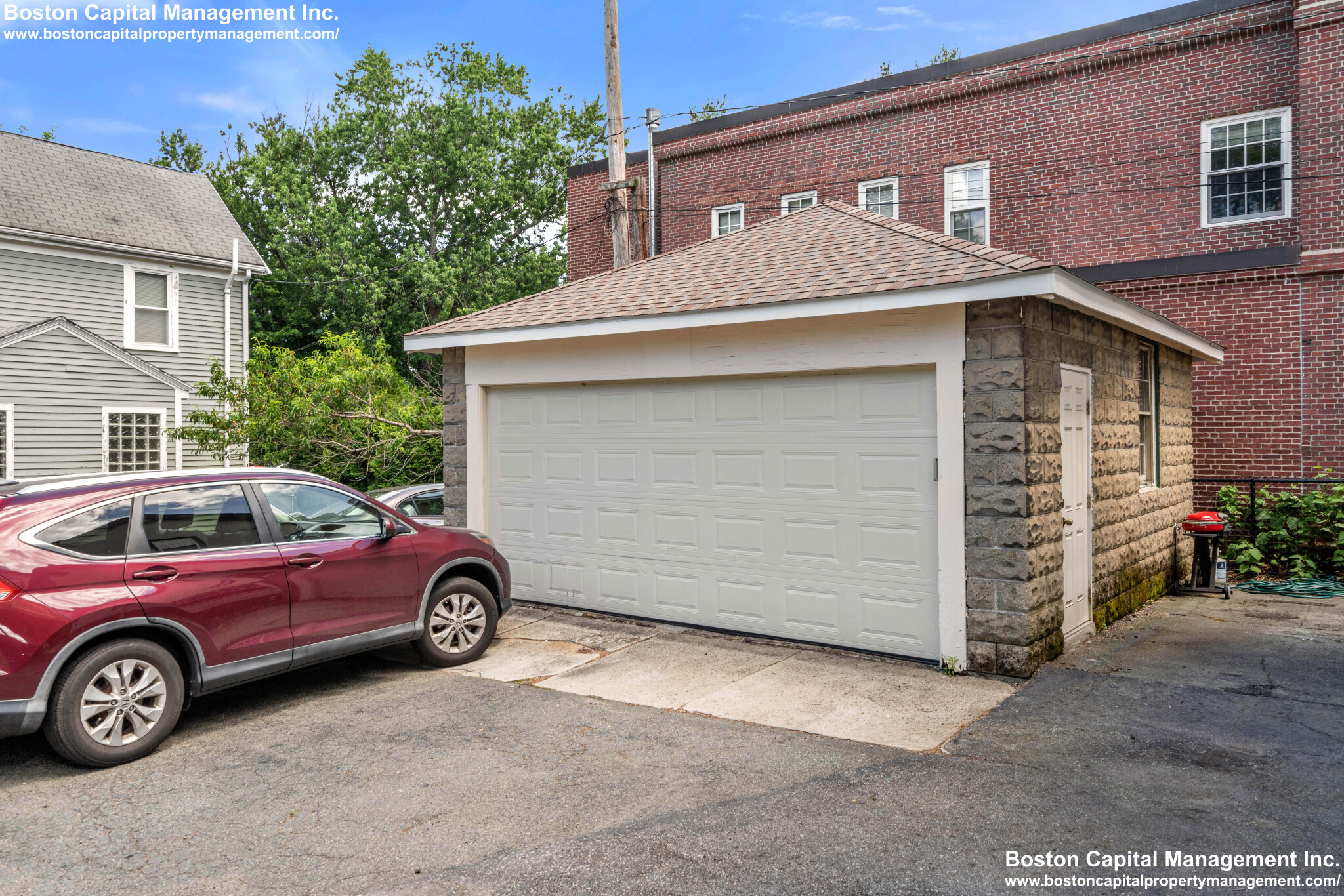 1011 Massachusetts Ave, Arlington