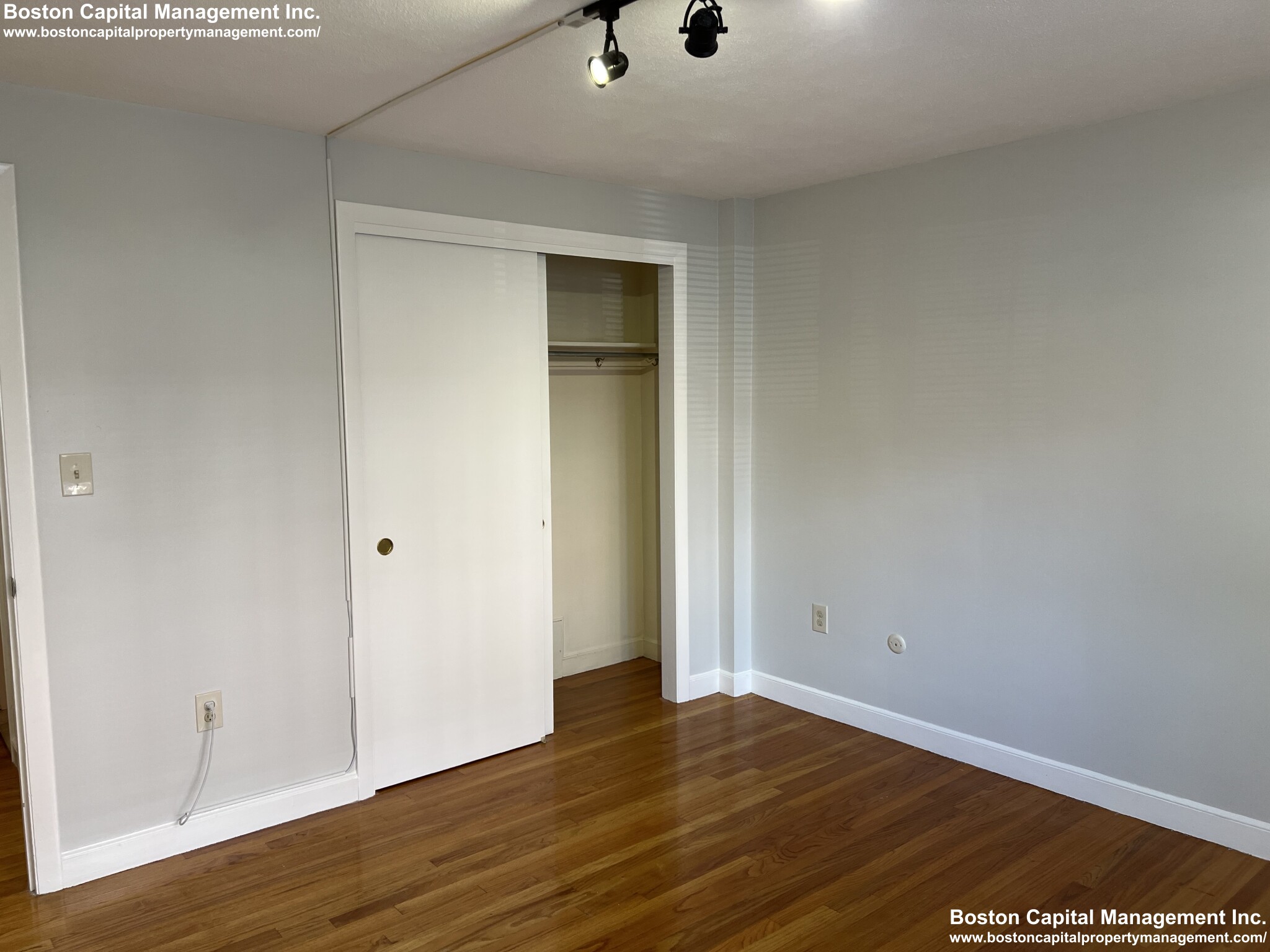 215 Massachusetts Ave, Arlington