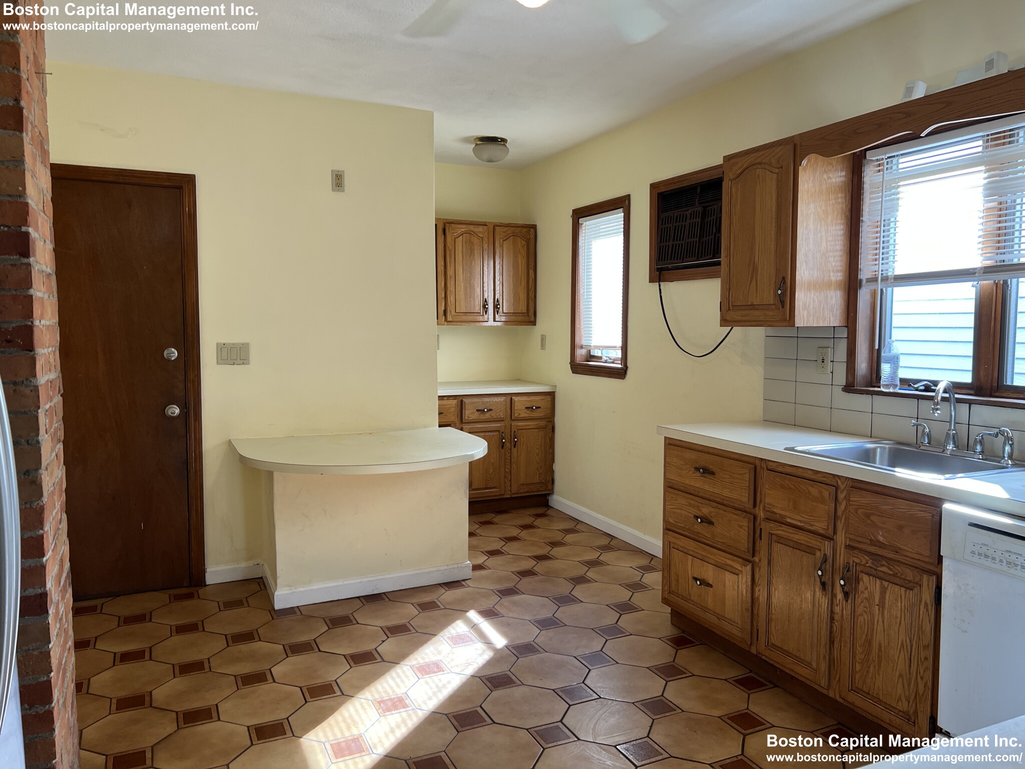 23 Liberty Ave, Medford