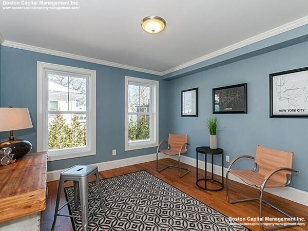 14 Rockview St, Jamaica Plain