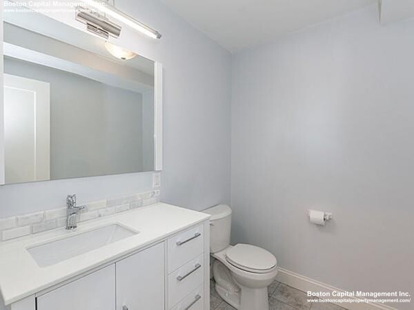 14 Rockview St, Jamaica Plain