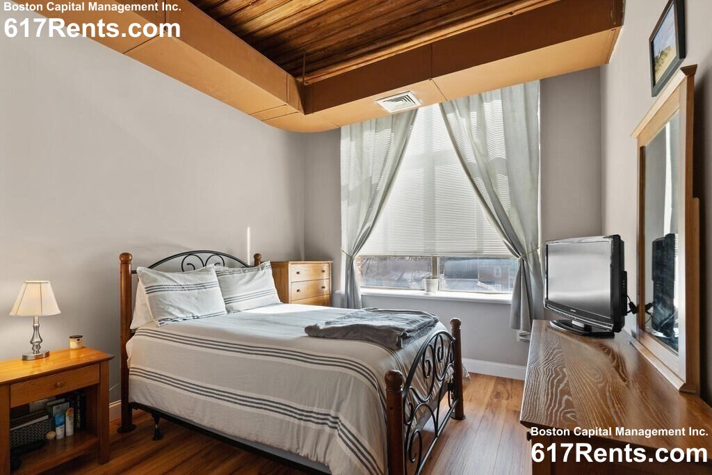 10 Linwood St, Malden