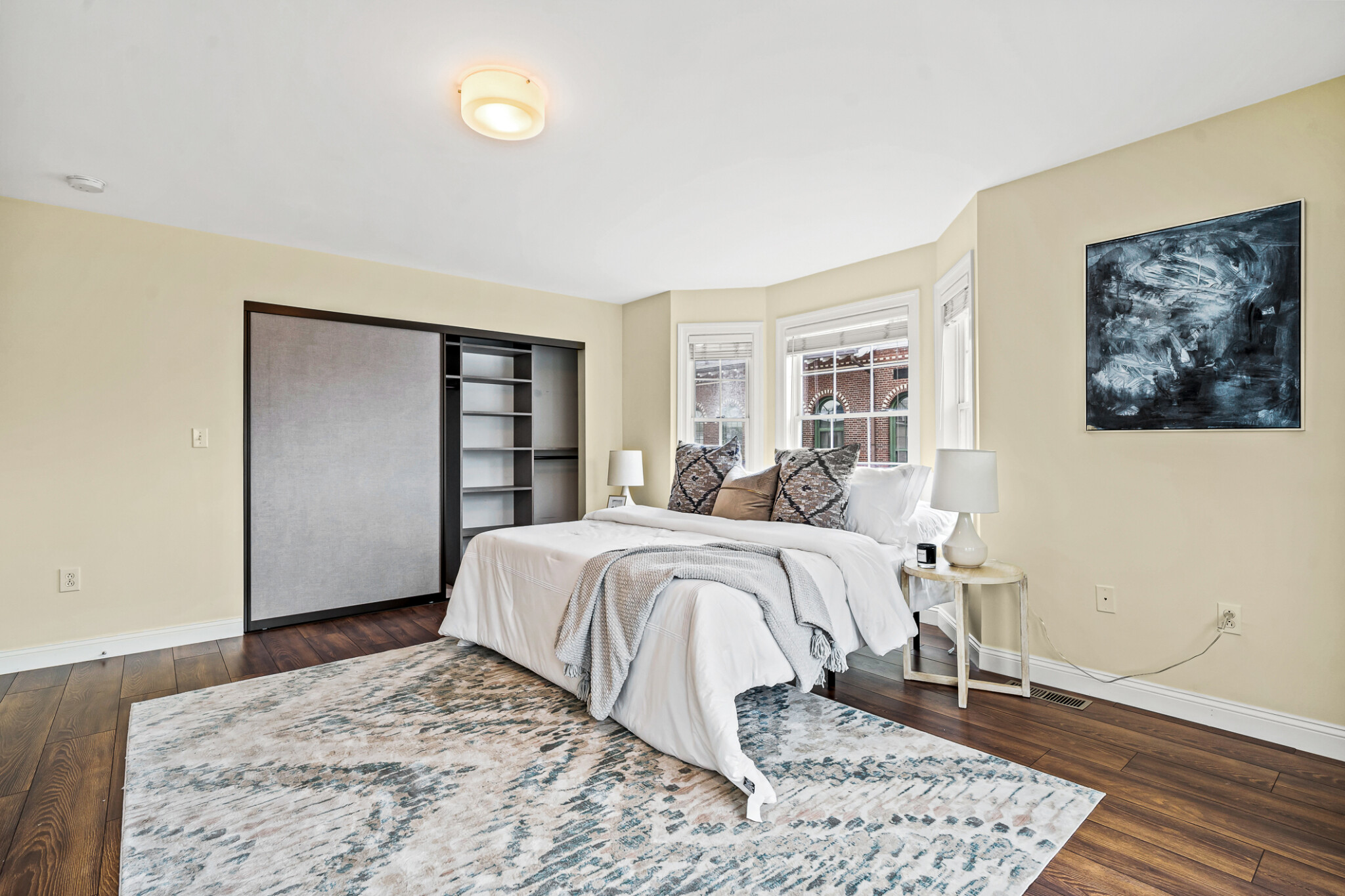 476 3rd St, South Boston