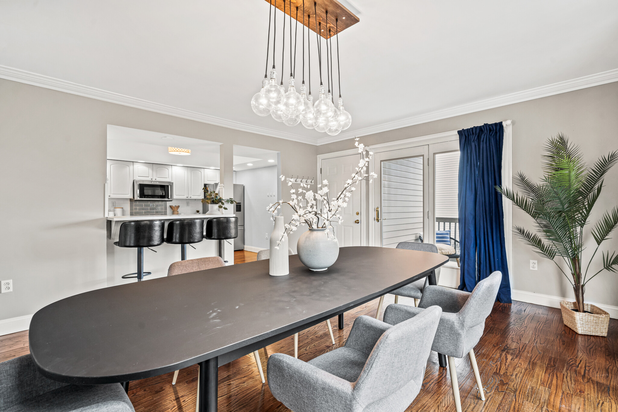 476 3rd St, South Boston