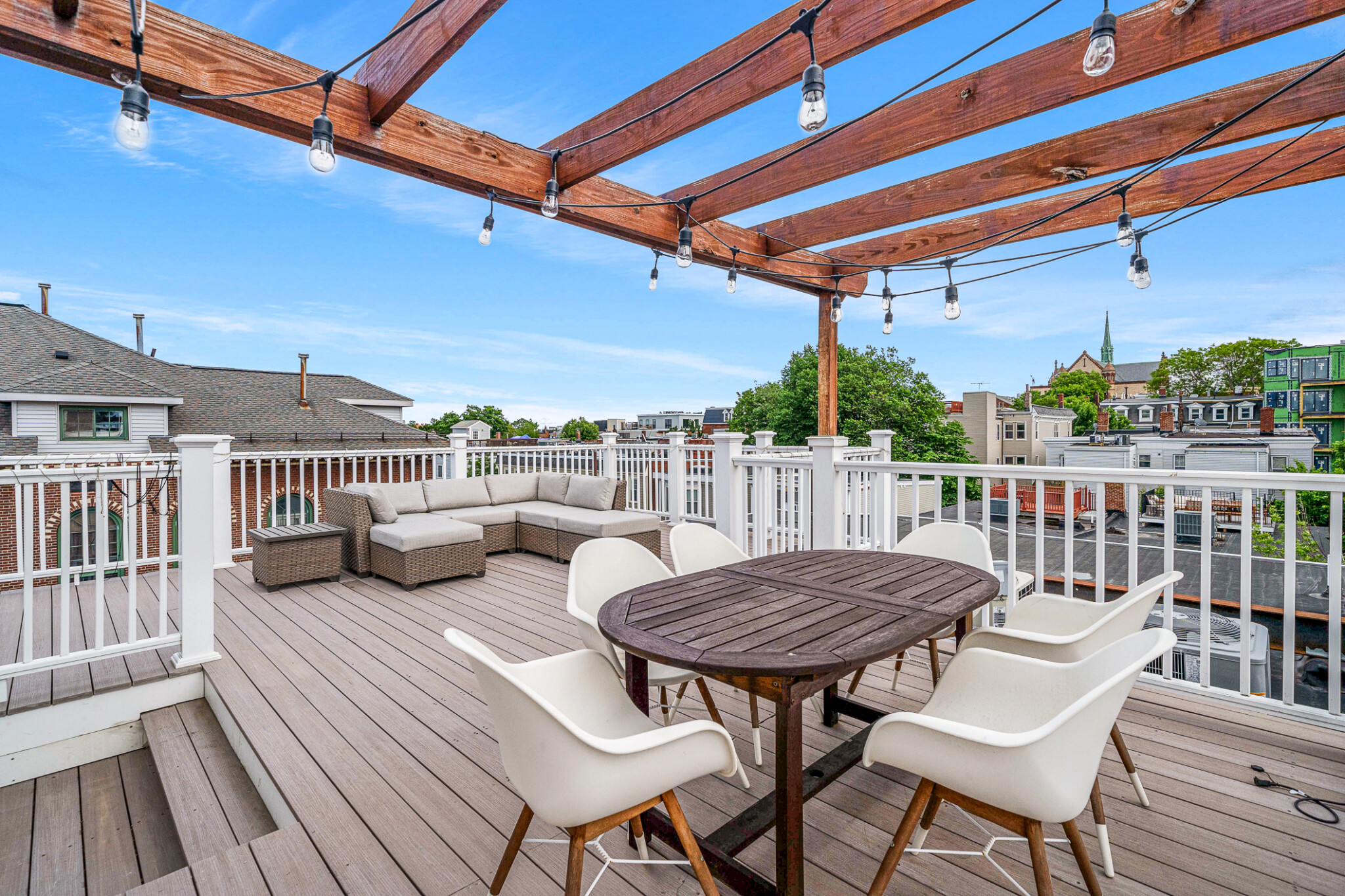 476 3rd St, South Boston