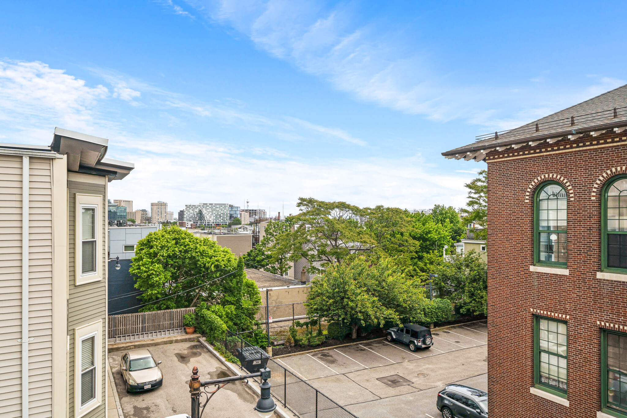 476 3rd St, South Boston