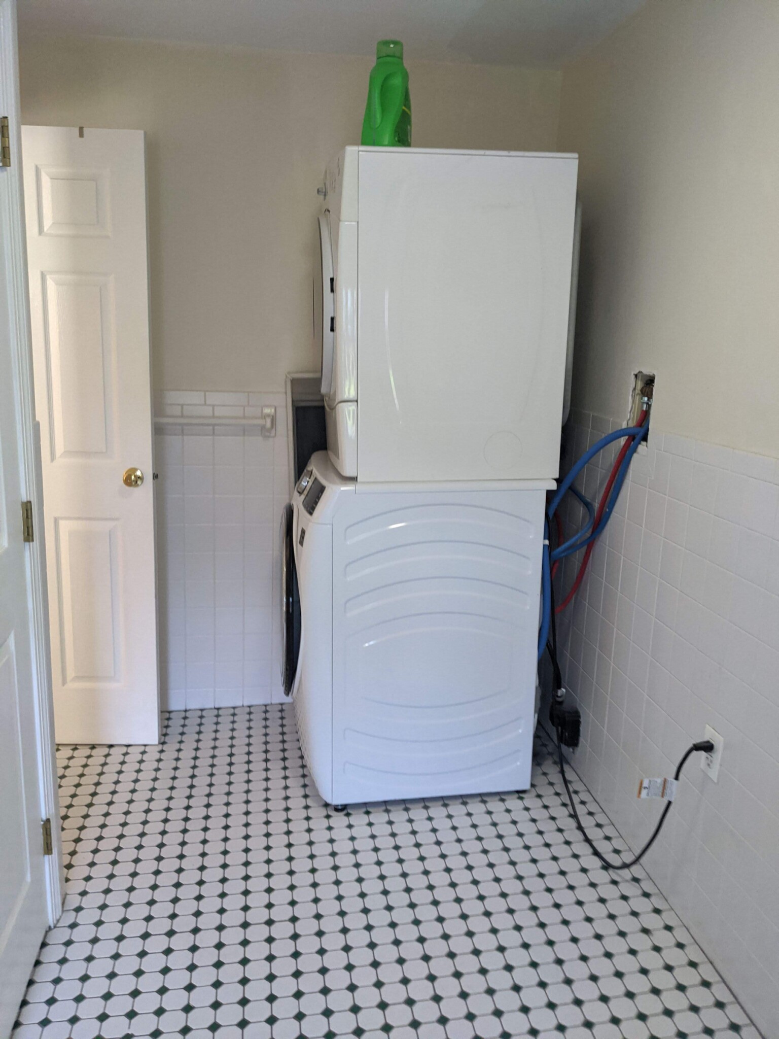 768 East 6th St, South Boston