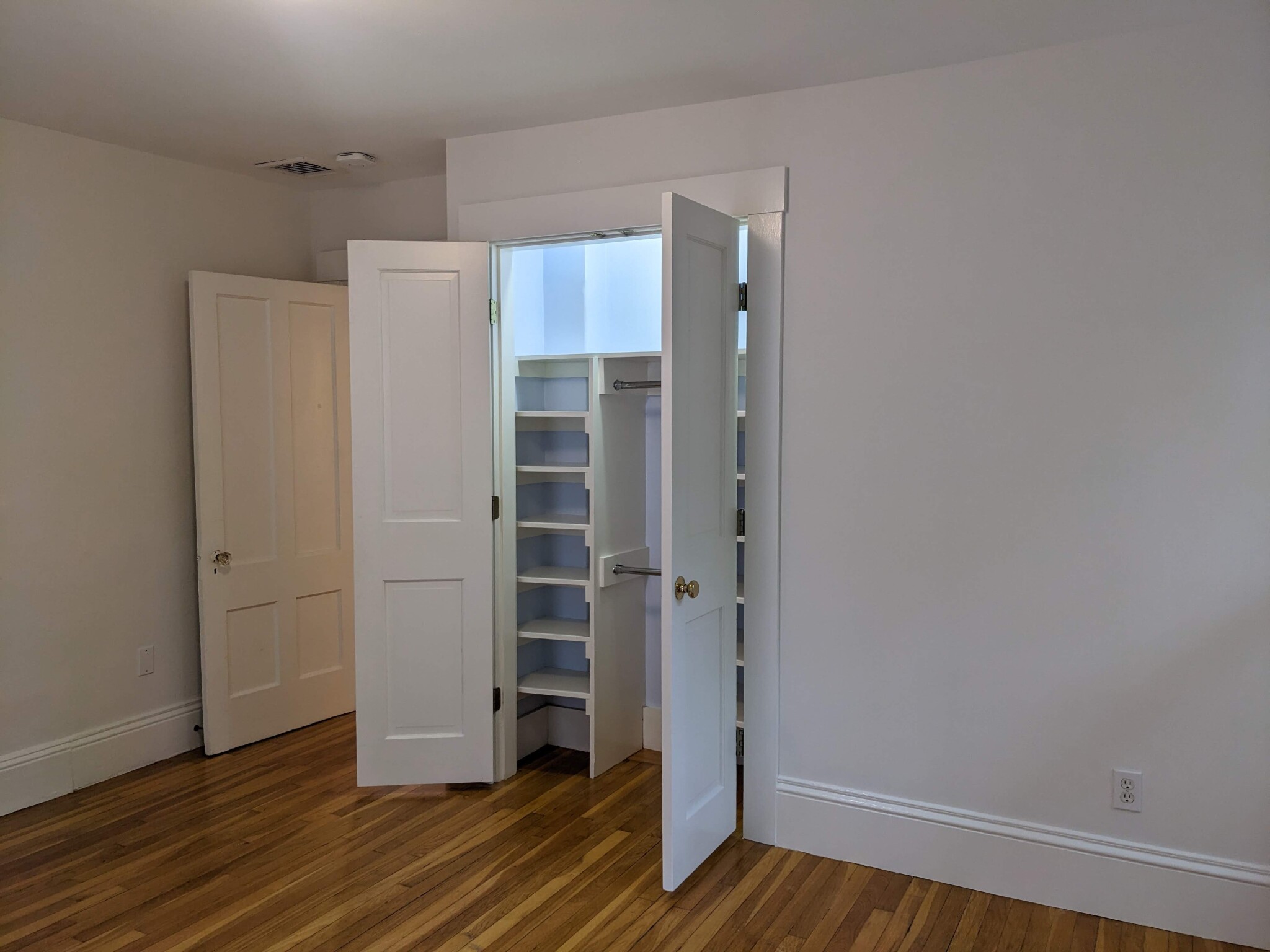 29 Ellsworth Ave, Harvard Square