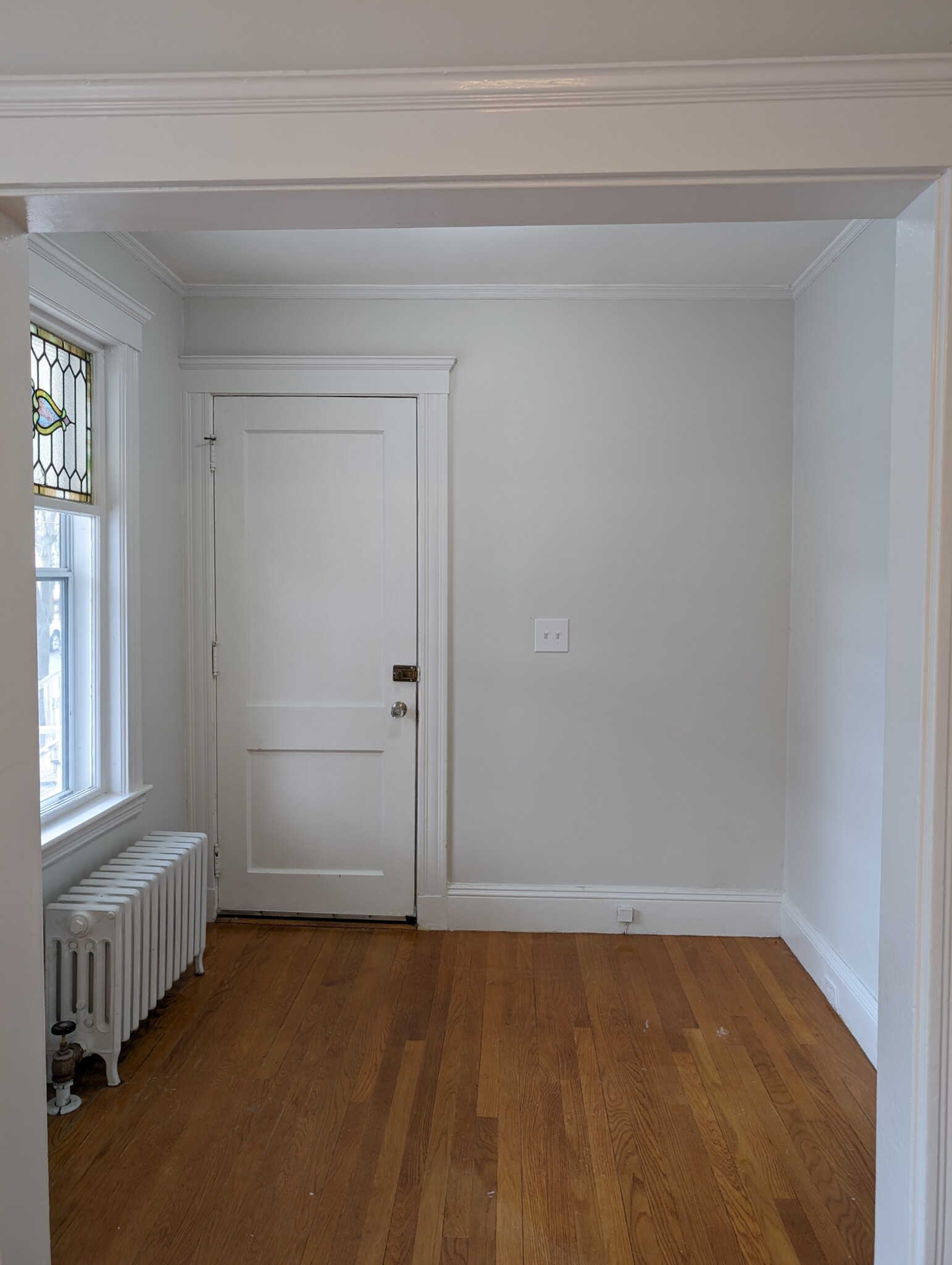 8 Wilson Ave, Belmont