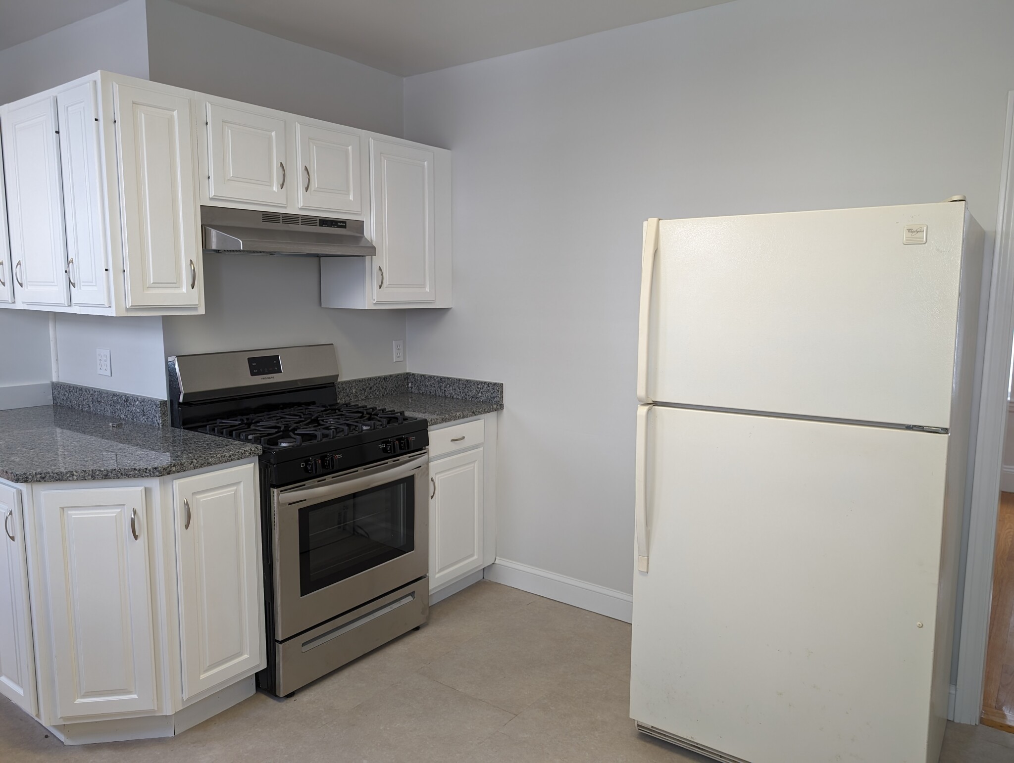 8 Wilson Ave, Belmont