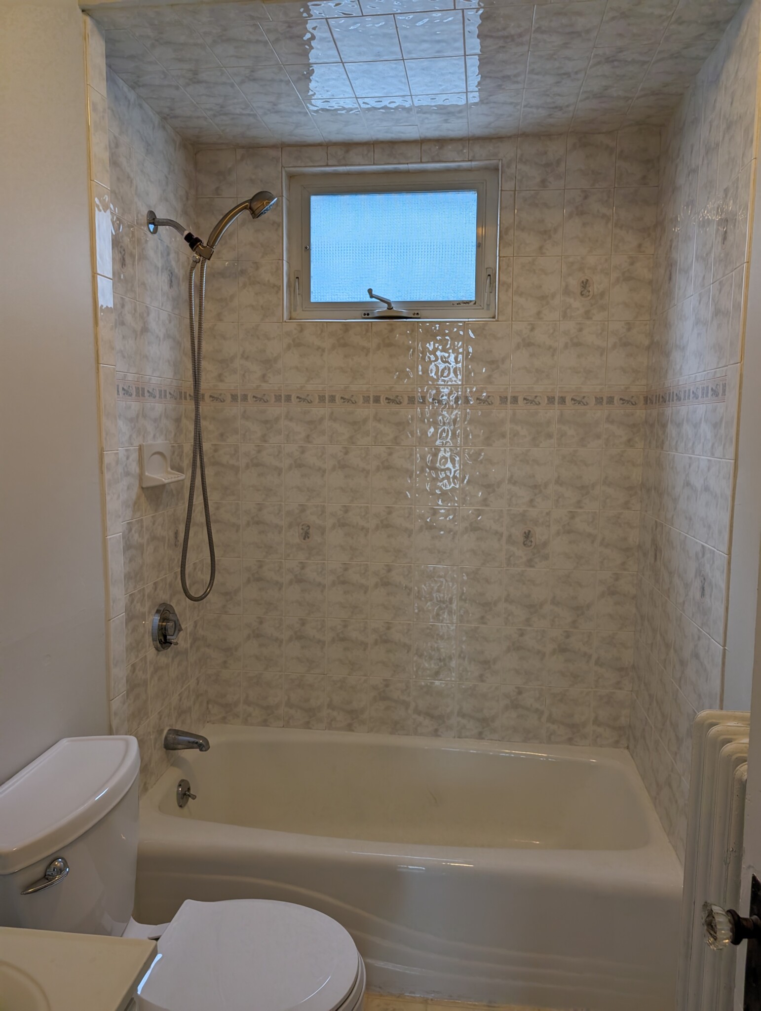 8 Wilson Ave, Belmont