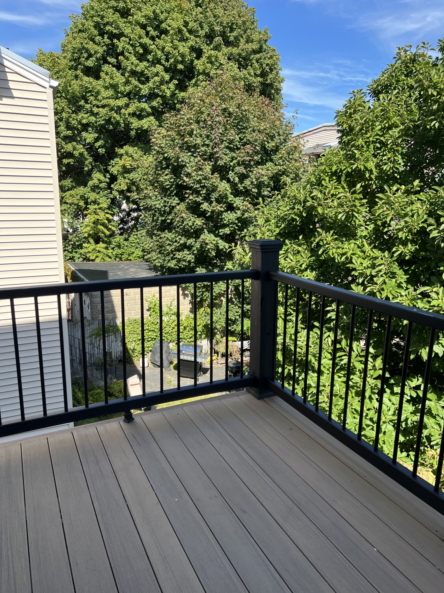 96 Bristol Rd, Medford