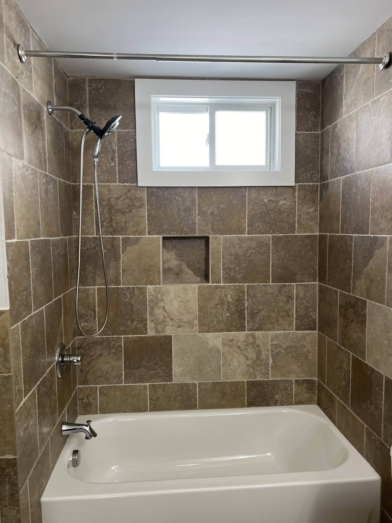 96 Bristol Rd, Medford