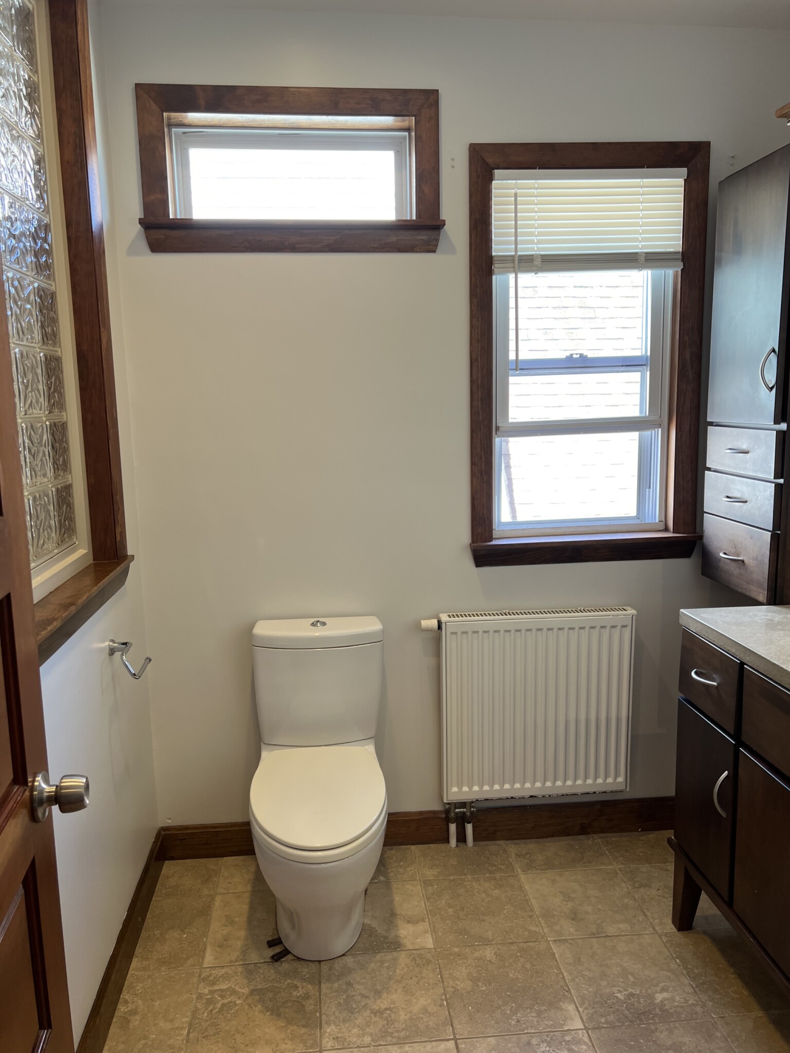 96 Bristol Rd, Medford