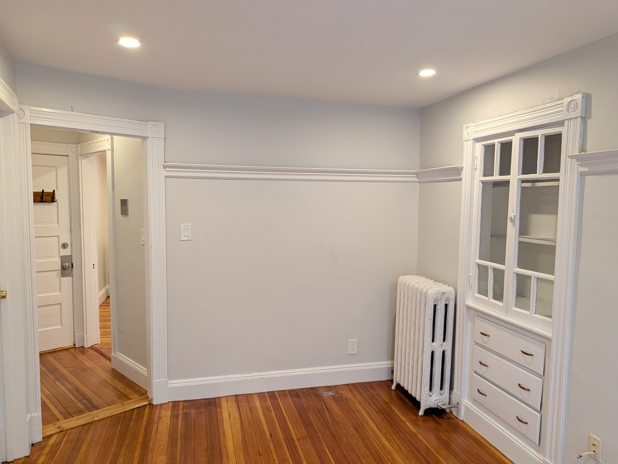 Photos of apartment on Wallingford Rd.,Boston MA 02135