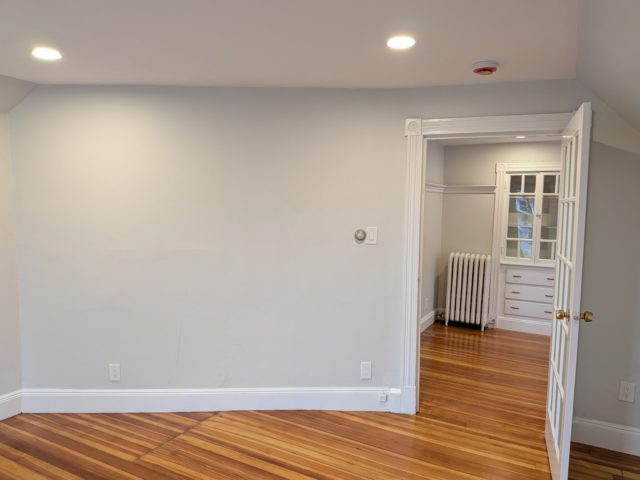 Photos of apartment on Wallingford Rd.,Boston MA 02135