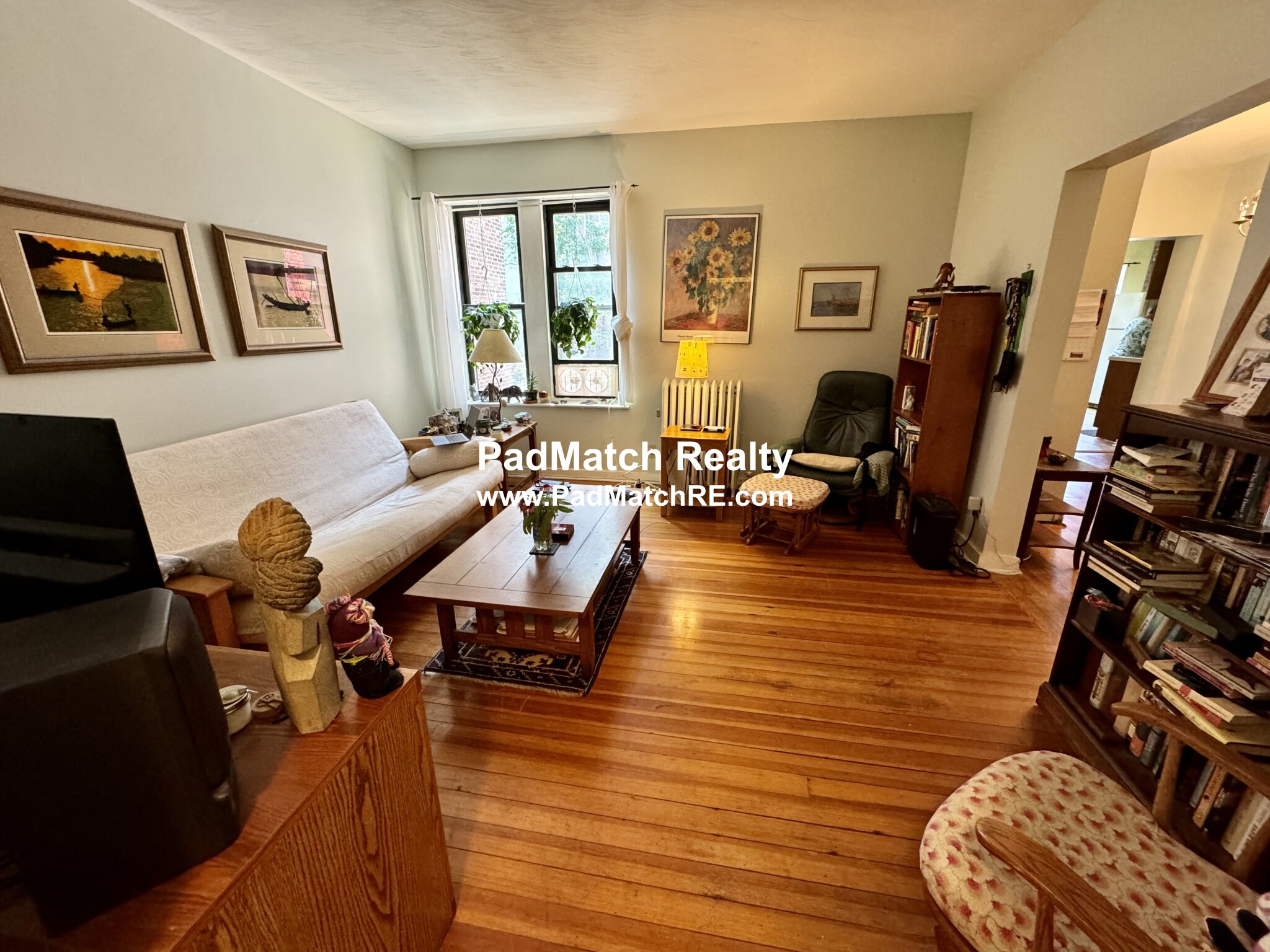 1404 Commonwealth Ave. - 2,650USD / month