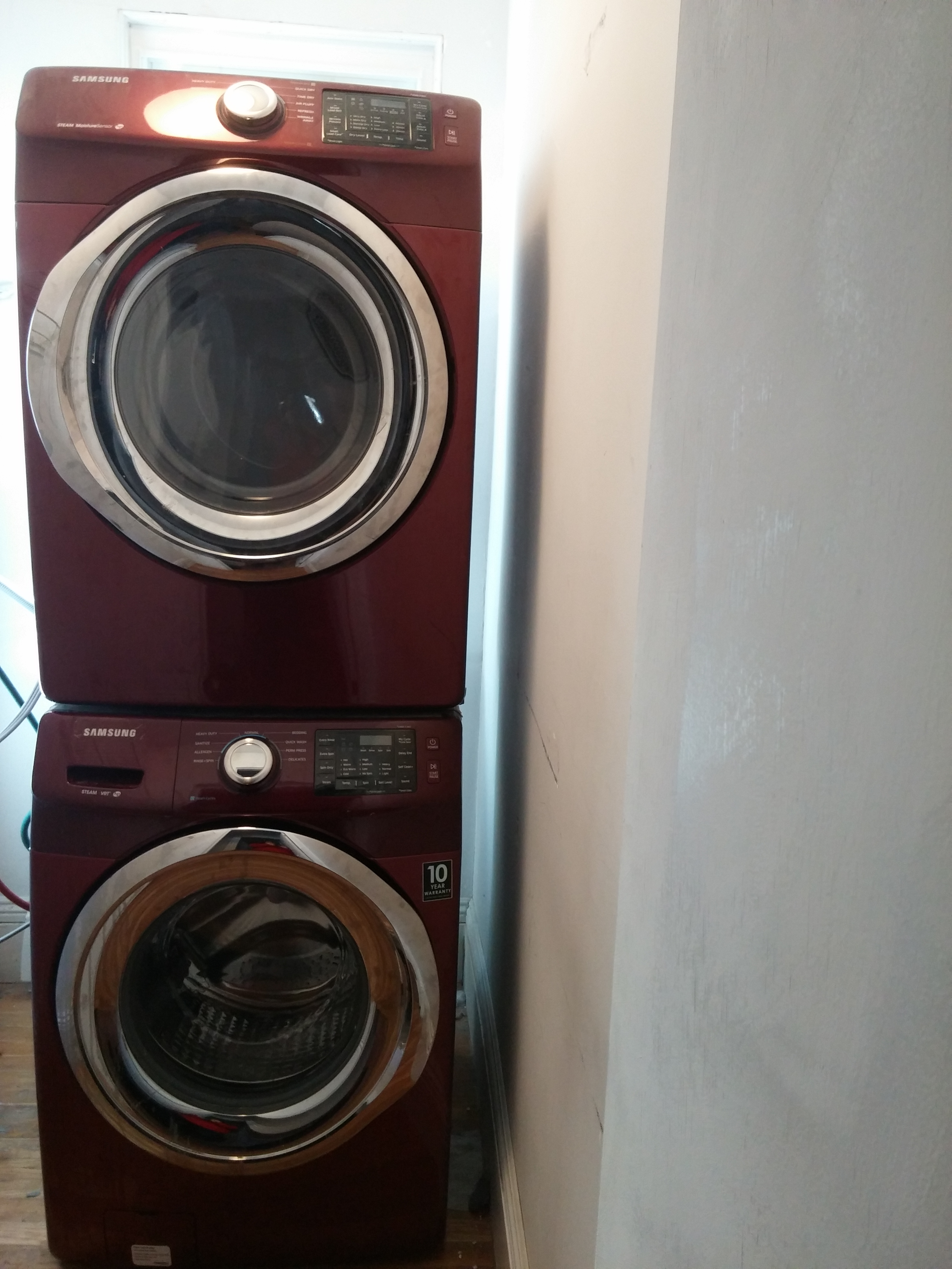 Photos of apartment on Memorial St.,Cambridge MA 02138