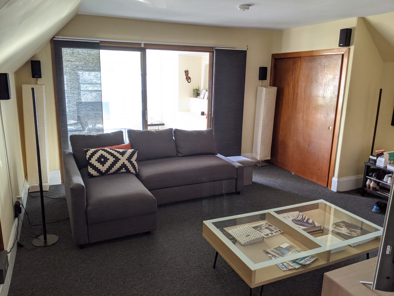 547 Broadway, Magoun Square