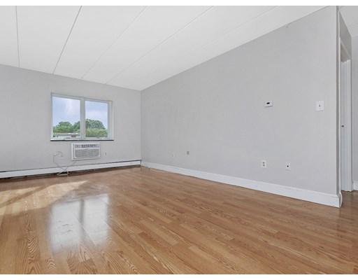 284 Harvard St, Mid-Cambridge