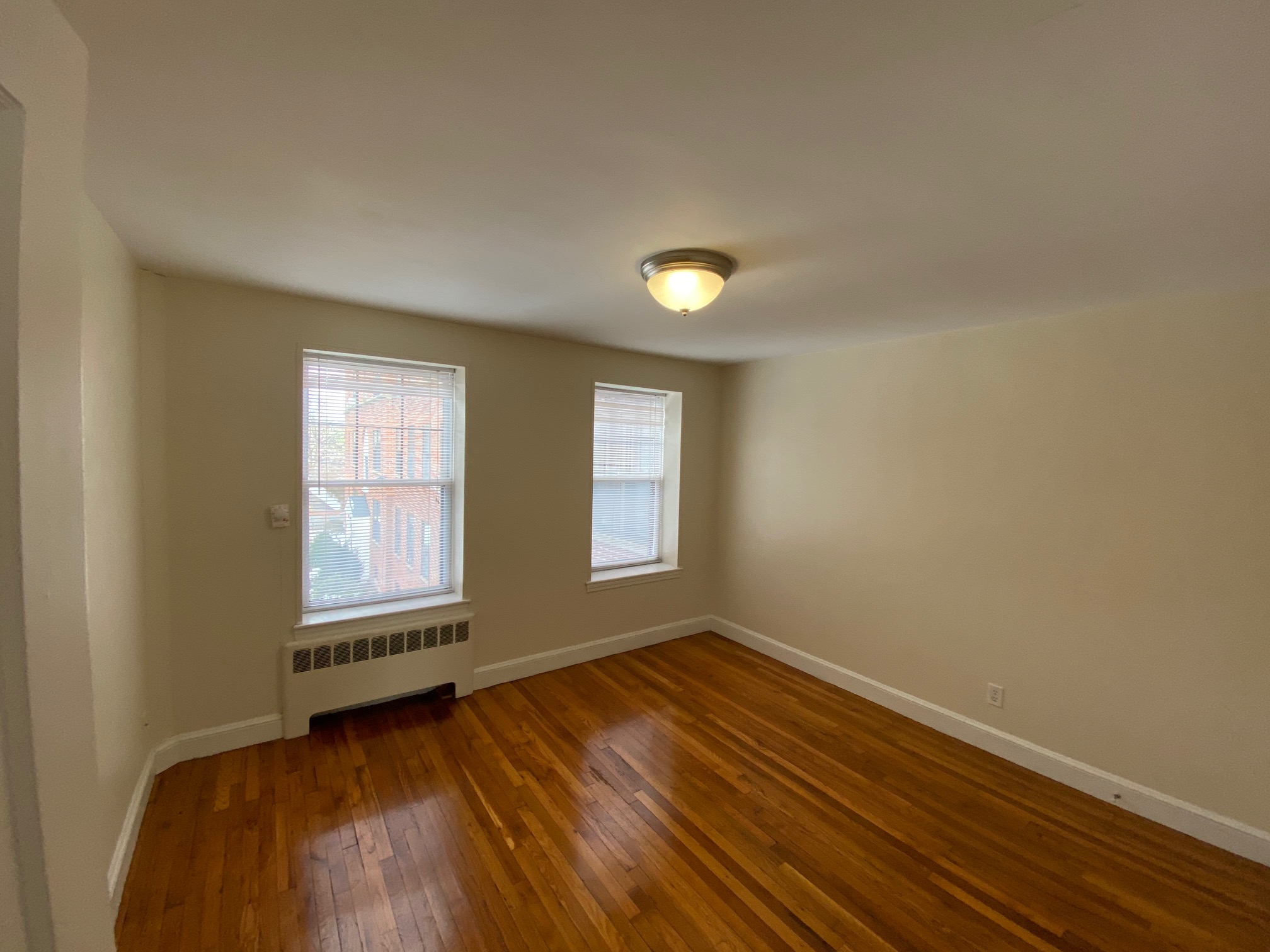 266A Harvard St, Mid-Cambridge