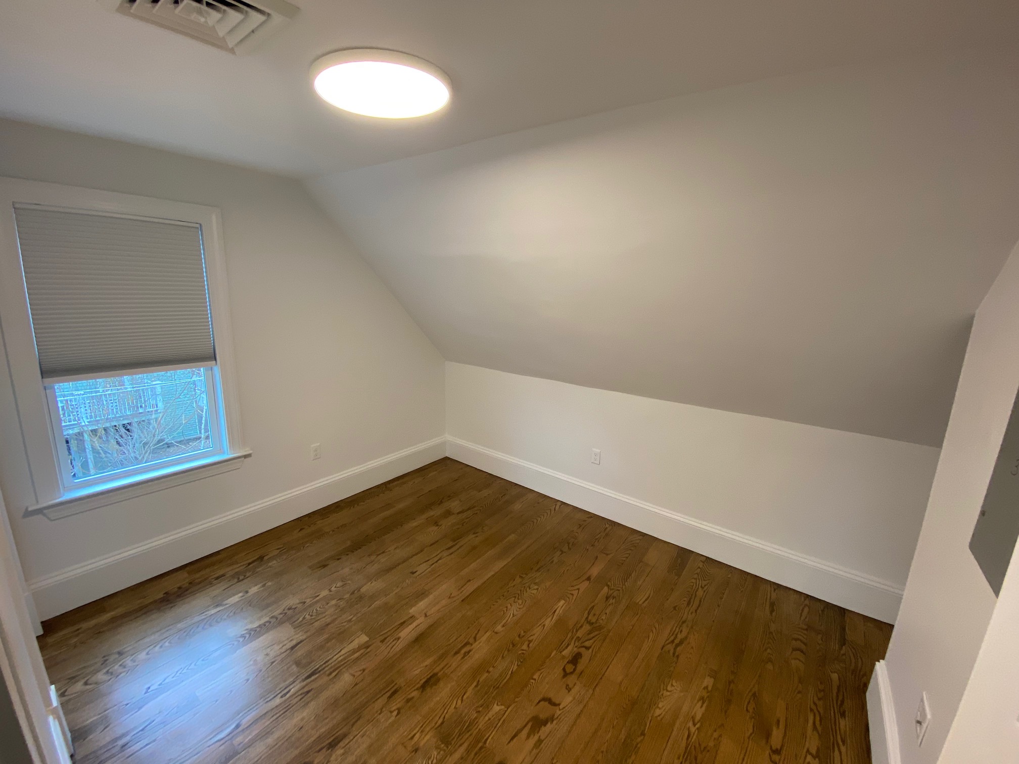 37 Spencer Ave, Davis Square