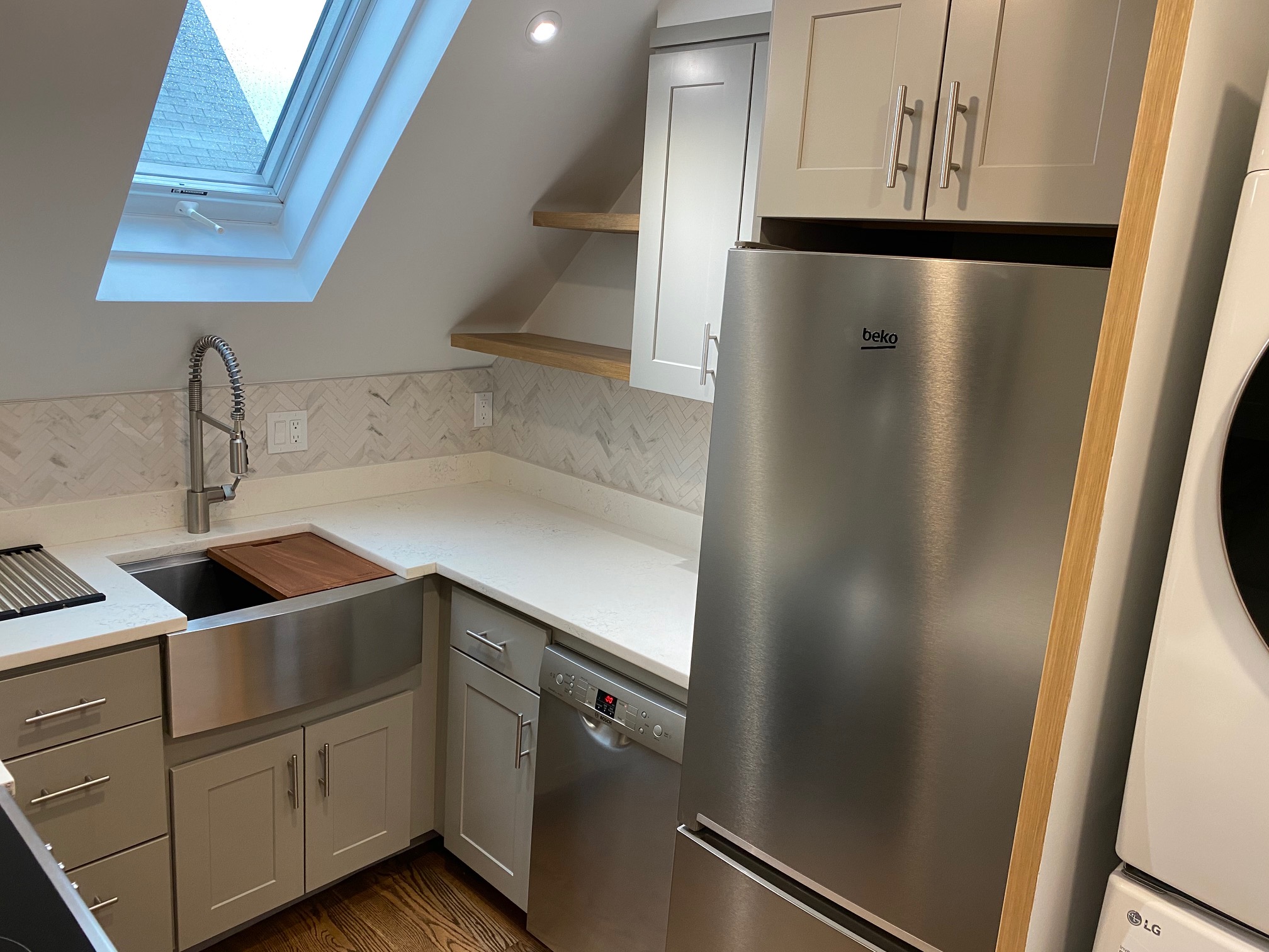 37 Spencer Ave, Davis Square