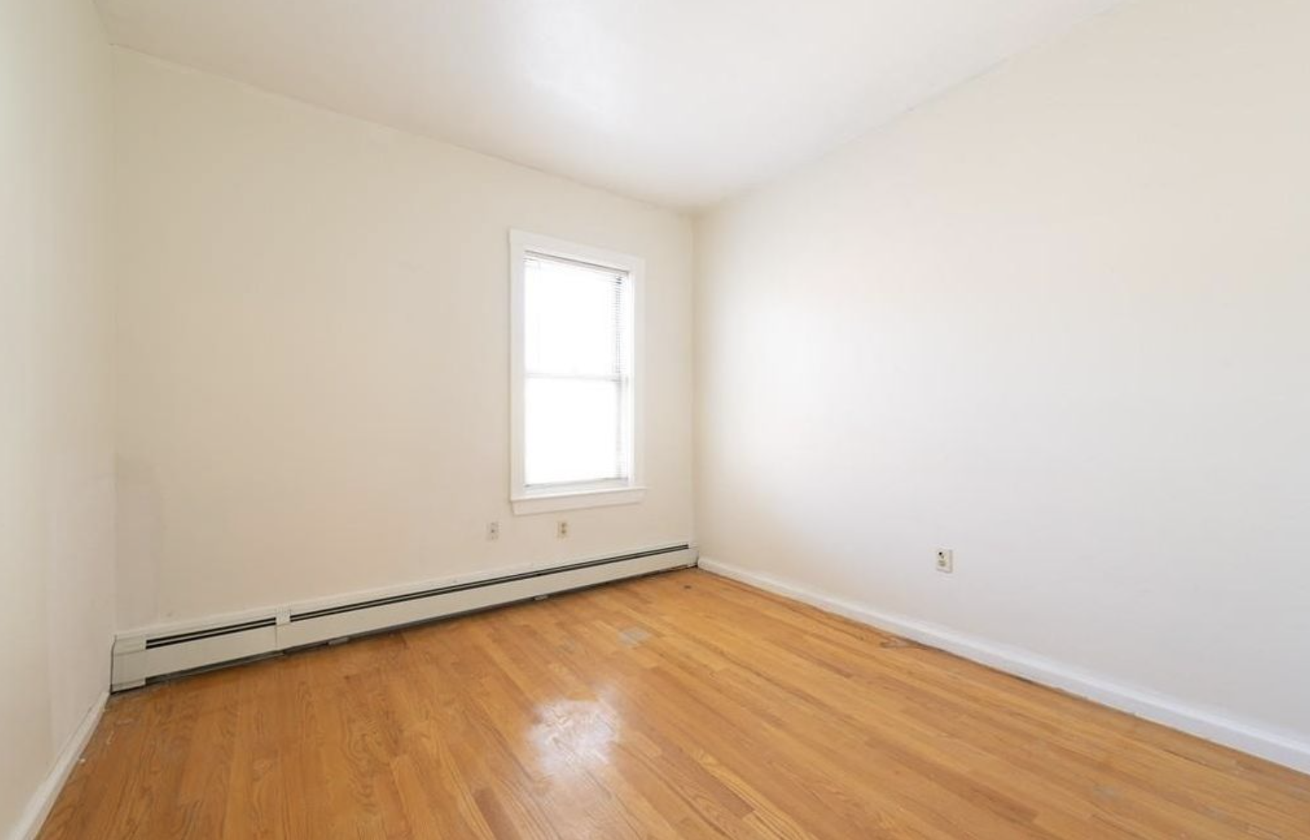 35 Lopez St, Central Square