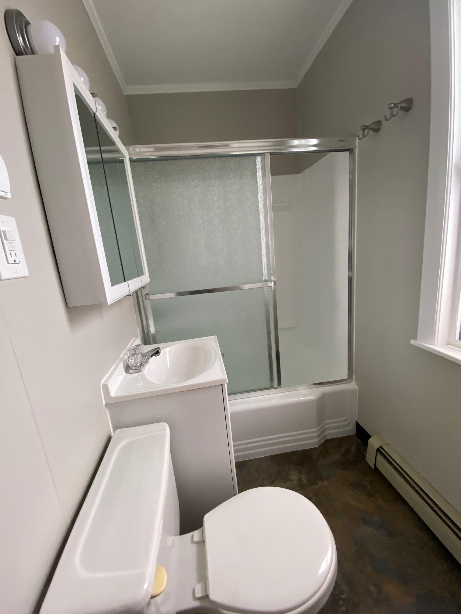 2 bed, 1 bath apartment for rent at 55 Harding St Unit 3, Inman Square — photo 8 of 20